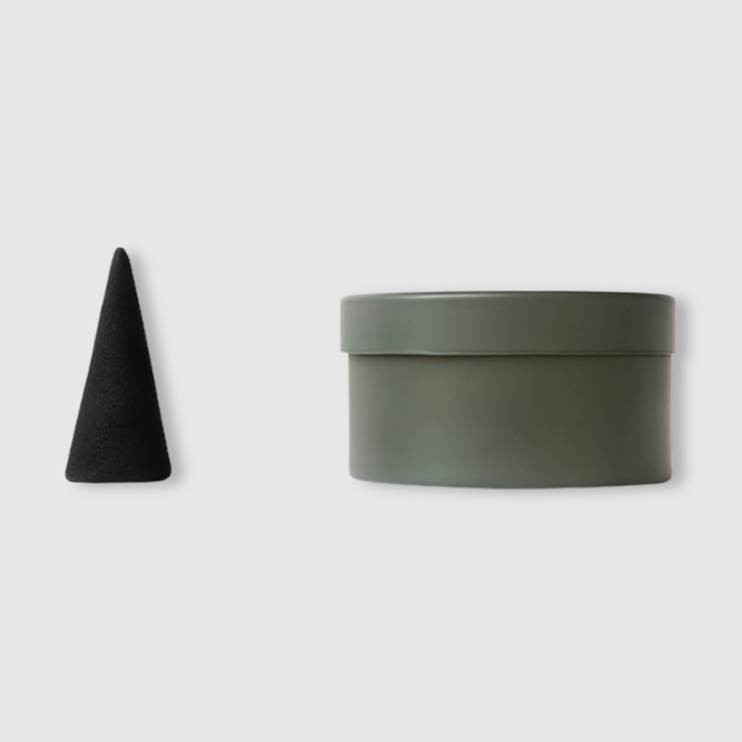 field-kit-the-coast-incense-cones.png