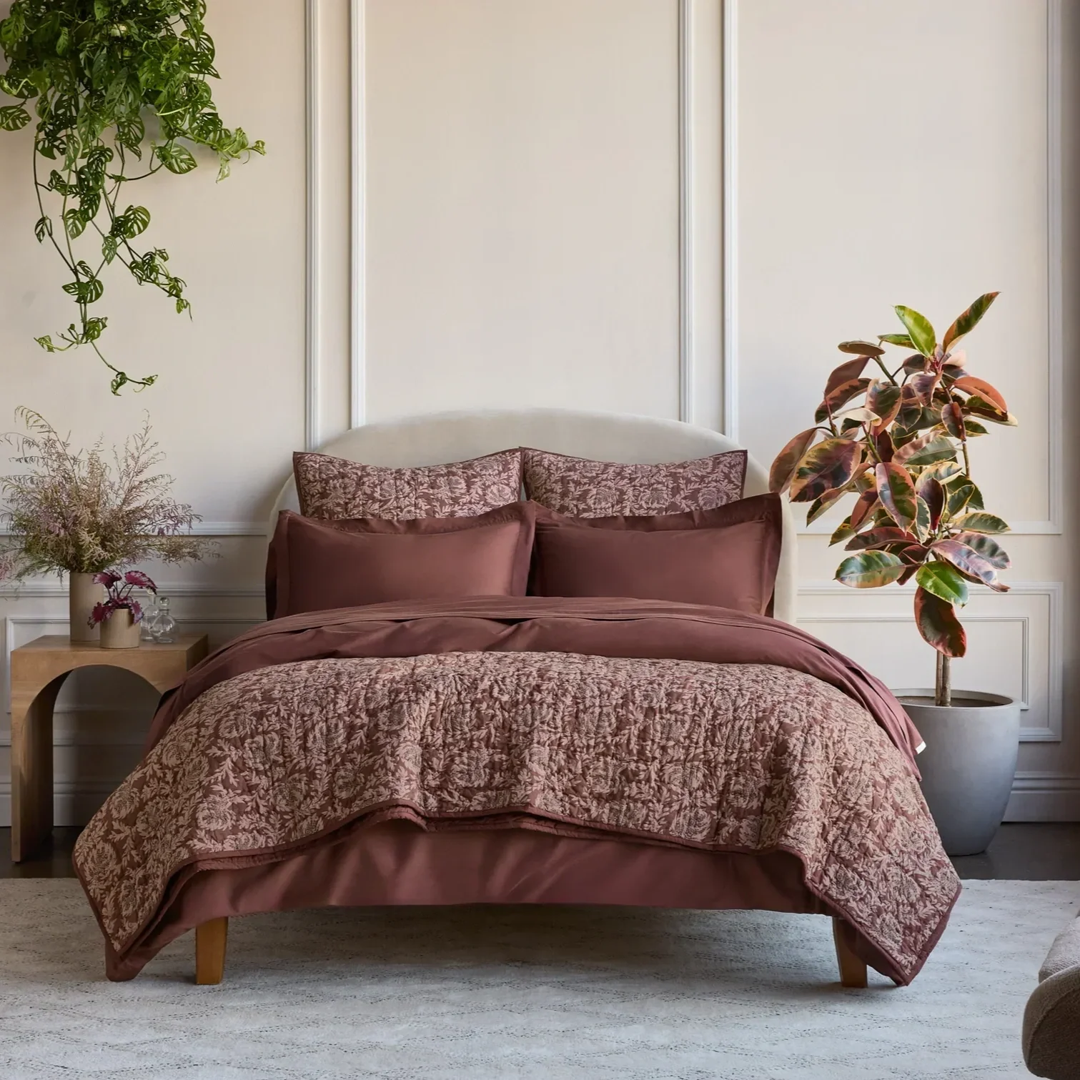 FA26_EE_RoblesQuilt_Mulberry_0513_HERO-Edit-web.webp