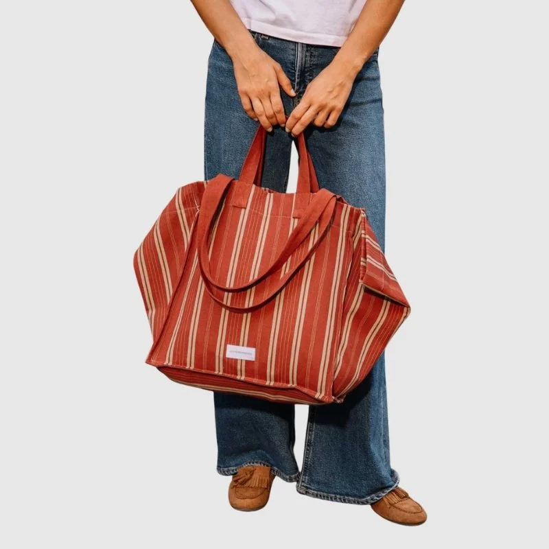 les-pensionnaires-cotton-mattress-stripe-tote-bag-rust2.jpg