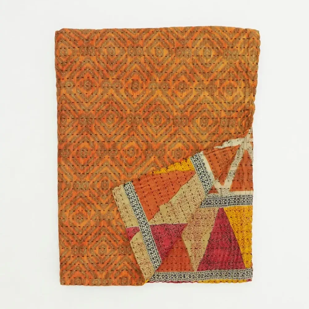 anchal-small-kantha-quilt.webp