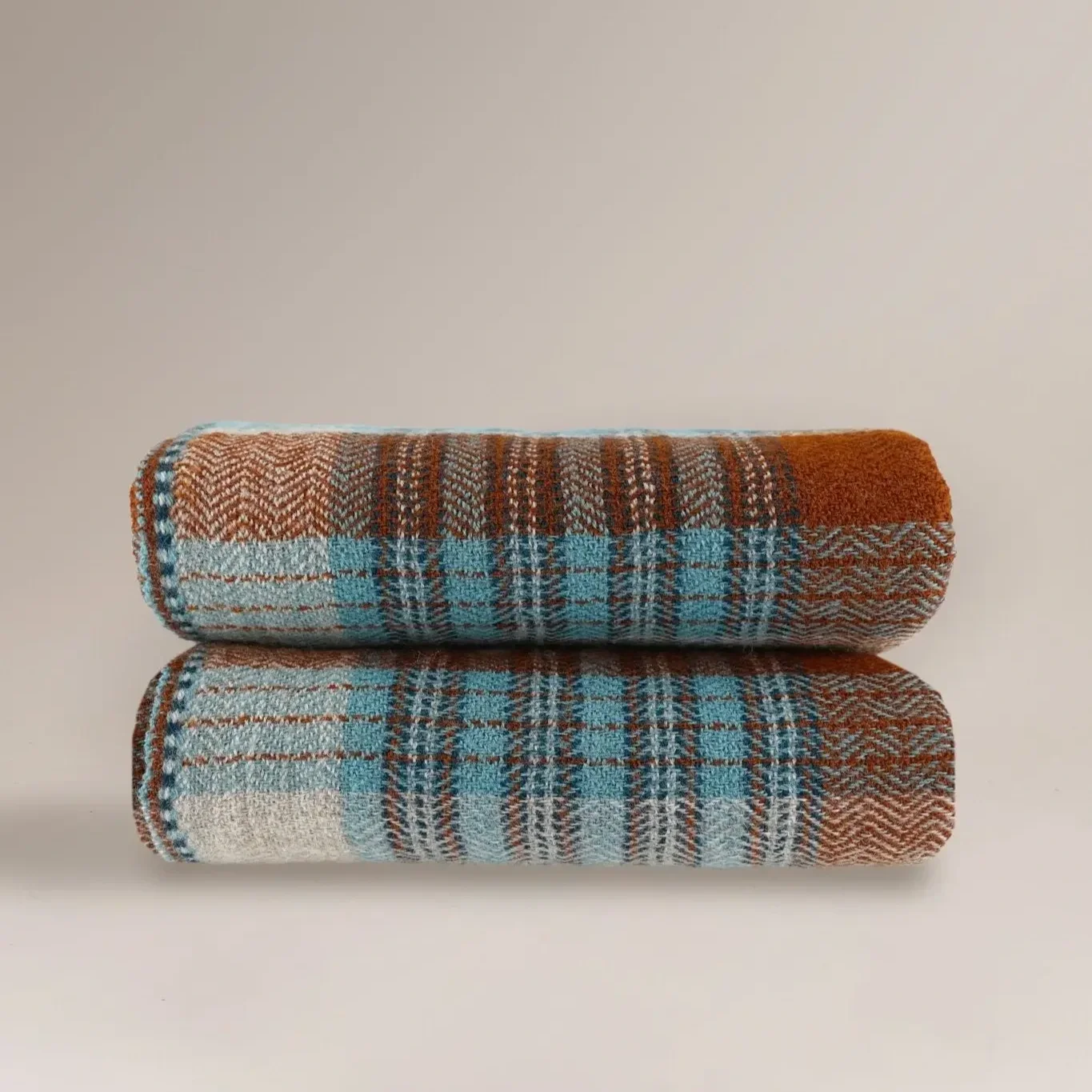 moismont-Blanket+Wool+N%C2%B081+Mocha.webp