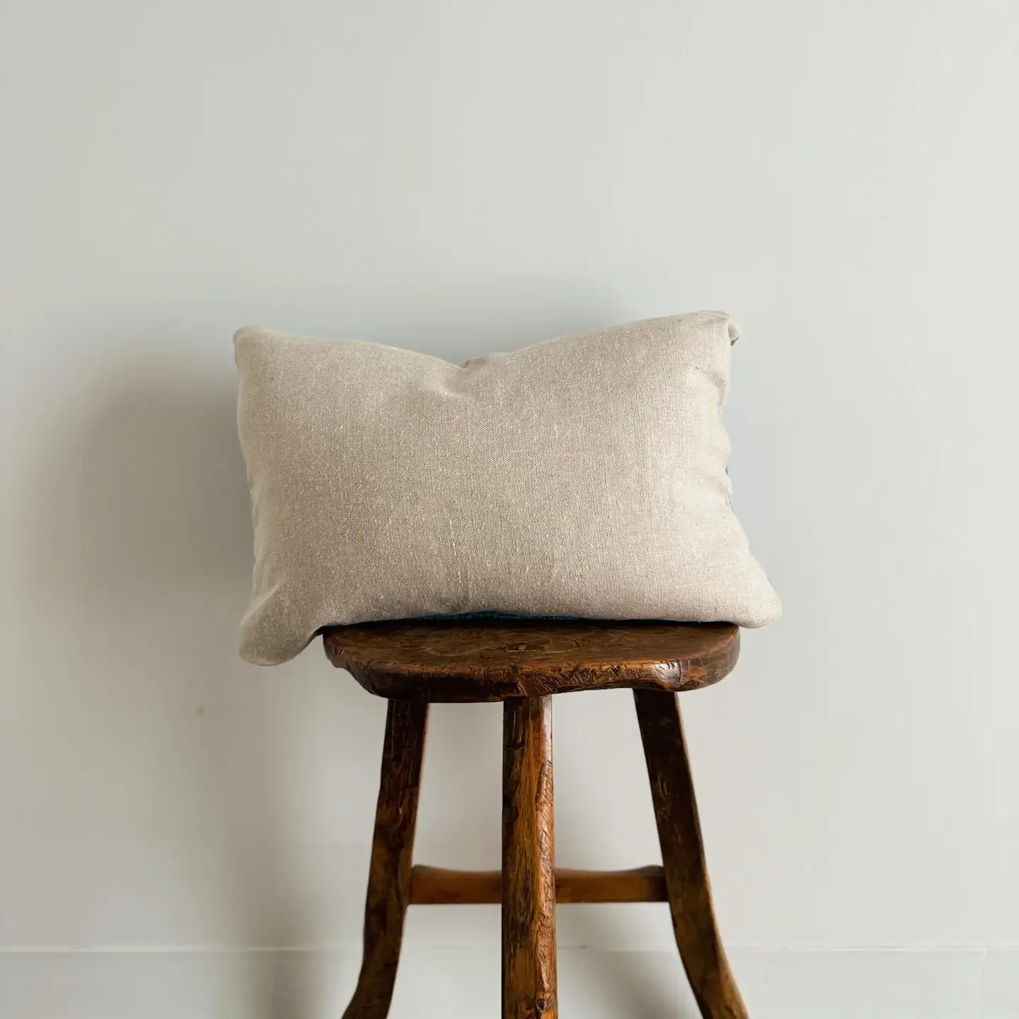 jonah-pillow-cover back.webp