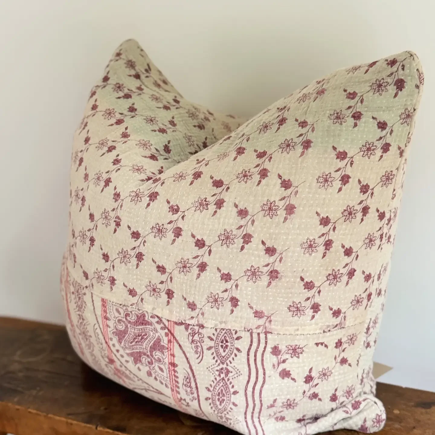 quinn-pillow-aloka-home.webp