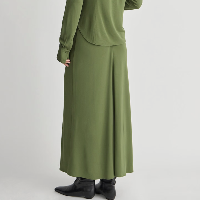 apice apart-Merce Slinky Maxi-2.png