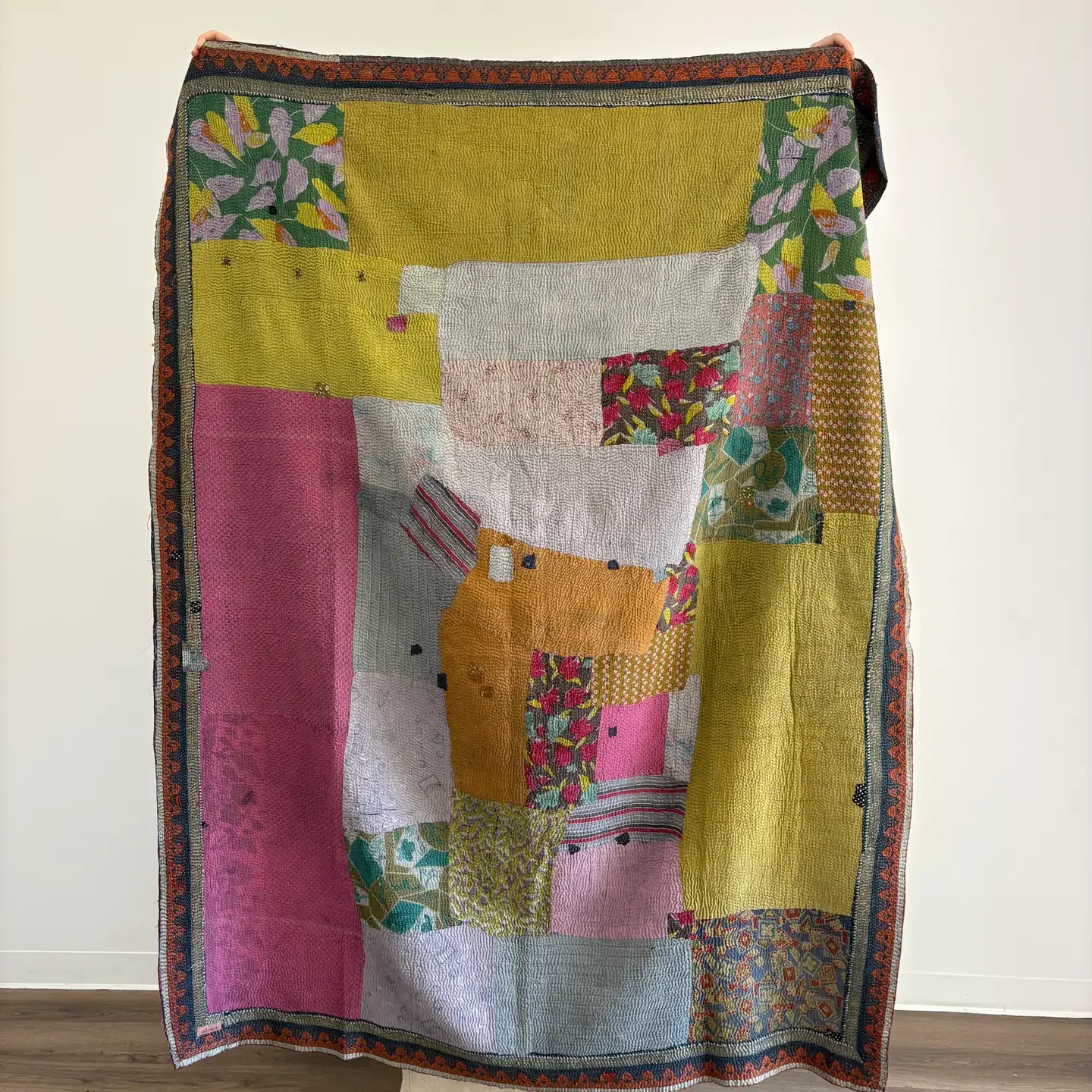 aloka-home-vanille-coverlet.webp