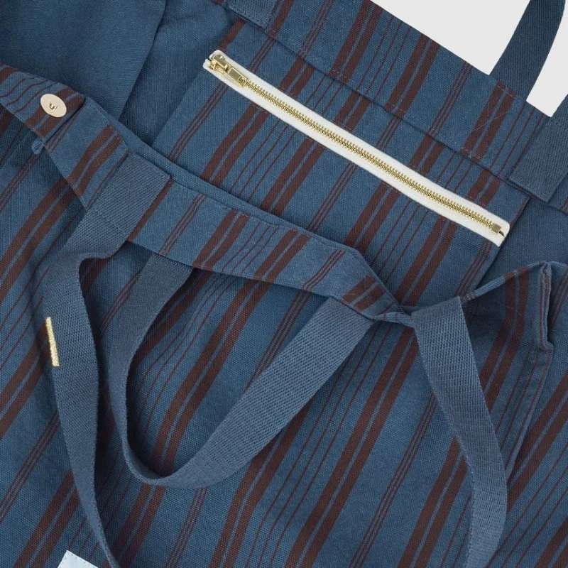 les-pensionnaires-cotton-mattress-stripe-tote-bag-storm-blue3.jpg