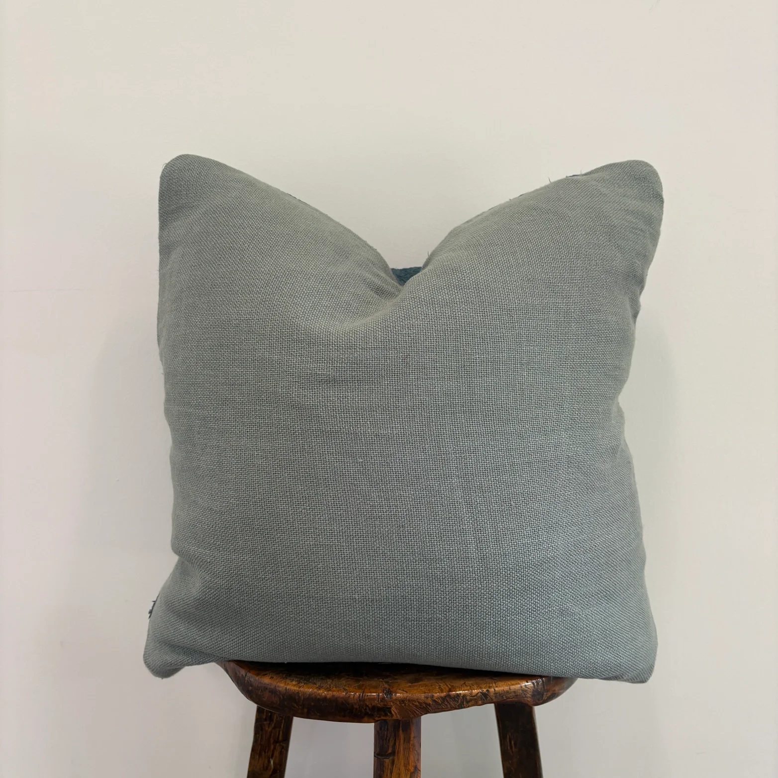 aloka-home-ellie-22x22-pillow-cover-back.webp