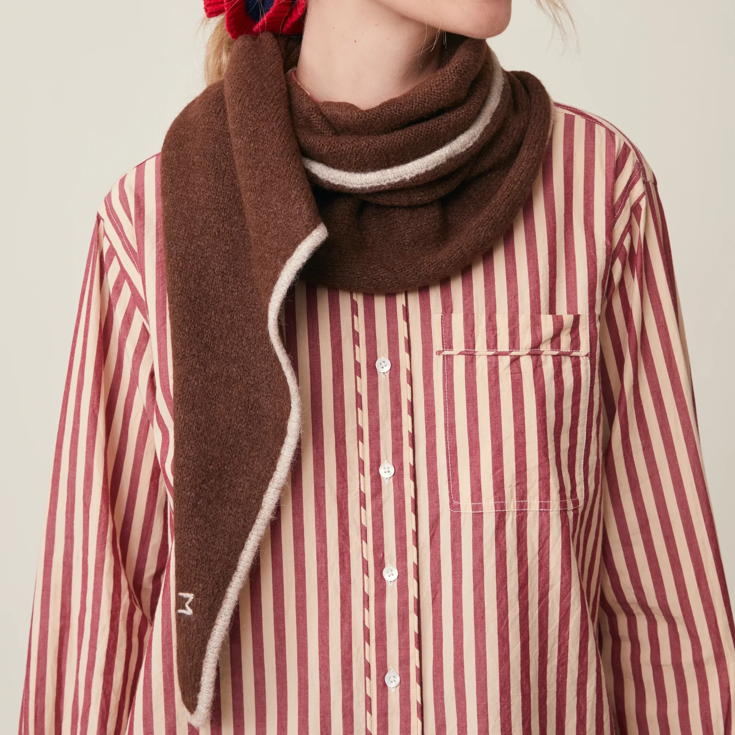 moimont-elly-scarf-violin-1.webp