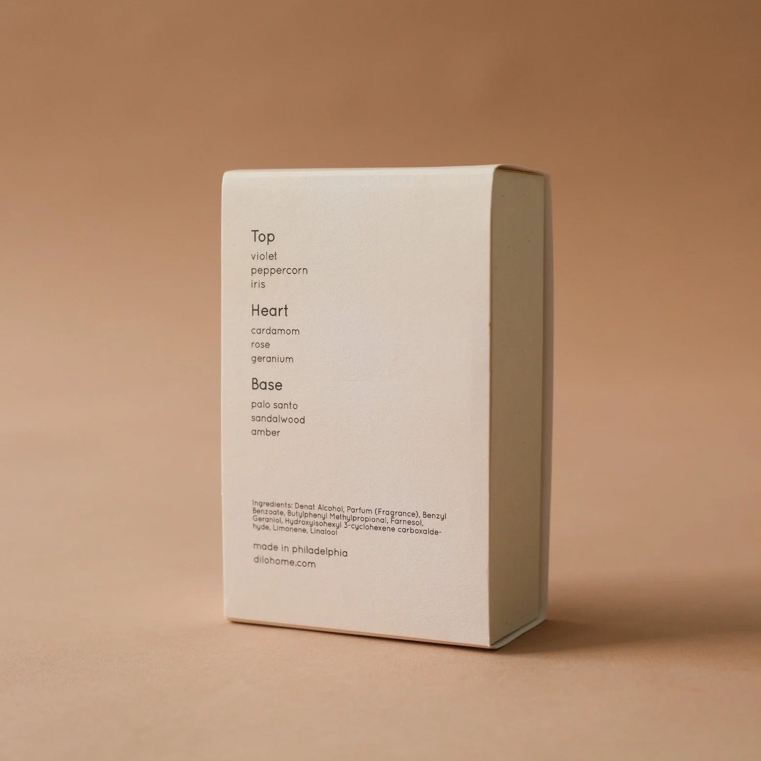 palo-santo-perfume-dilo-box2.webp