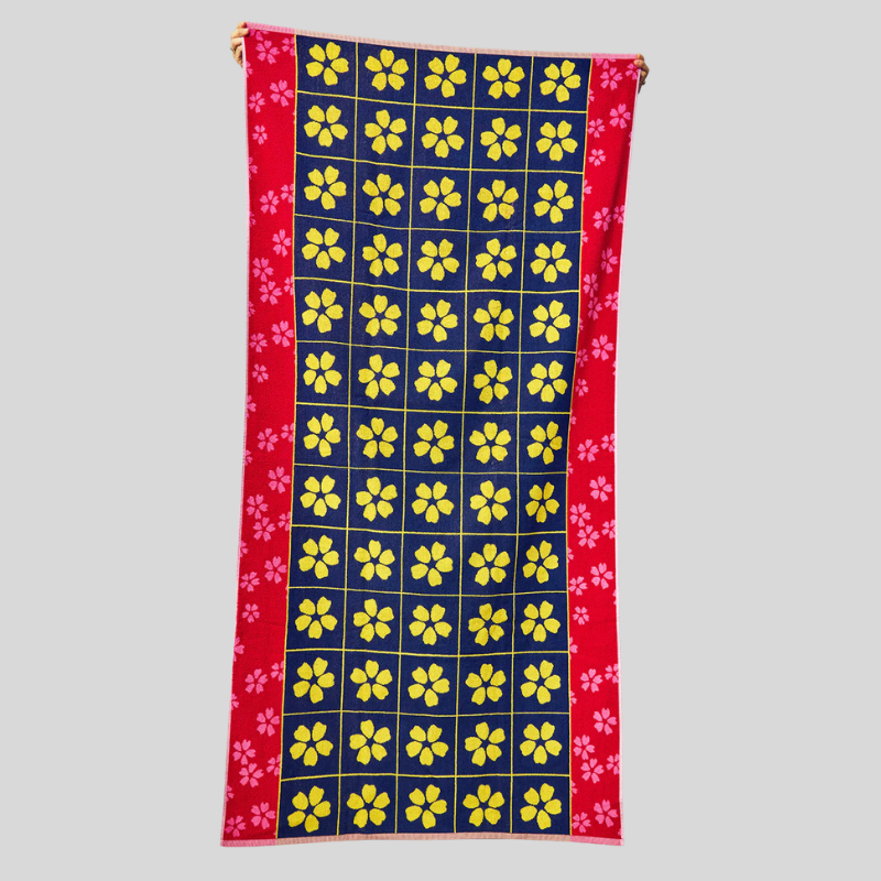 dusen-dusen-hibiscus-beach-towels (2).png