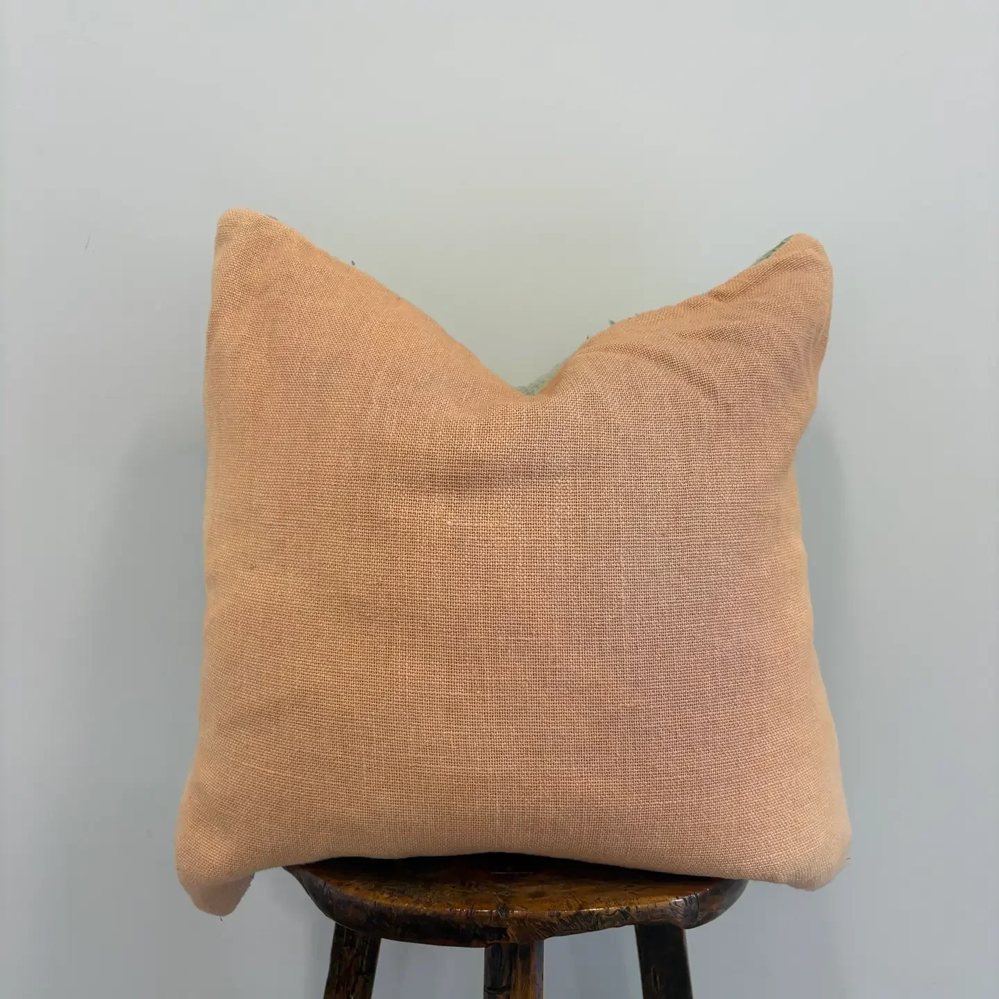 aloka-home-eliana-22x22-pillow-cover-back.webp