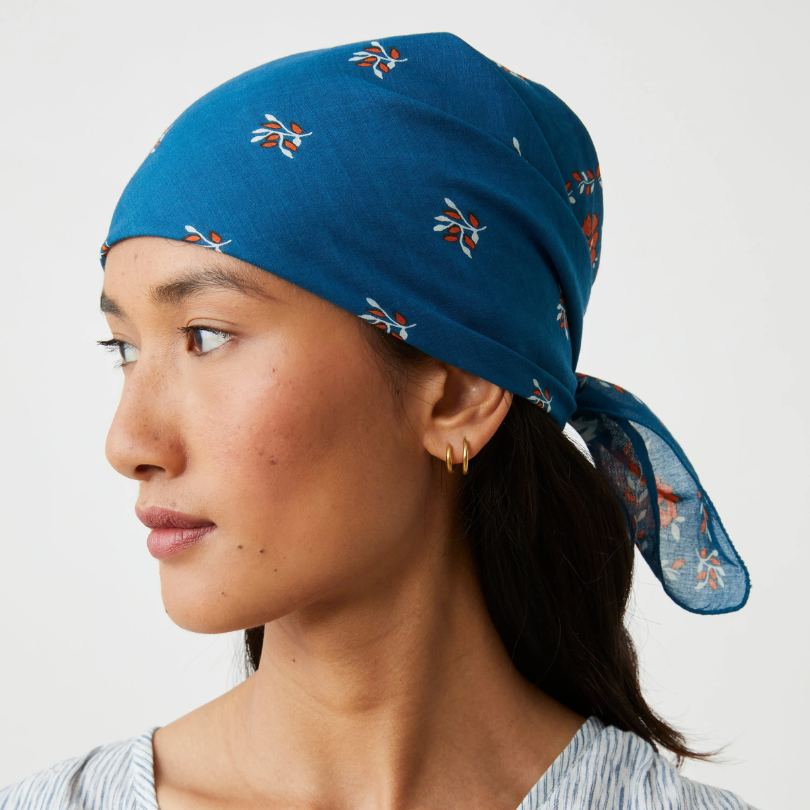 moismont-Fichu-Scarf-N°652-Indigo-boscos-mercantile (3).png