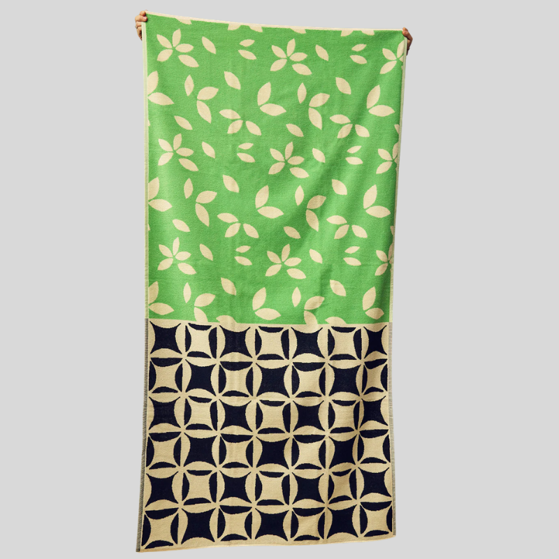 dusen-dusen-orchid-beach-towels.png