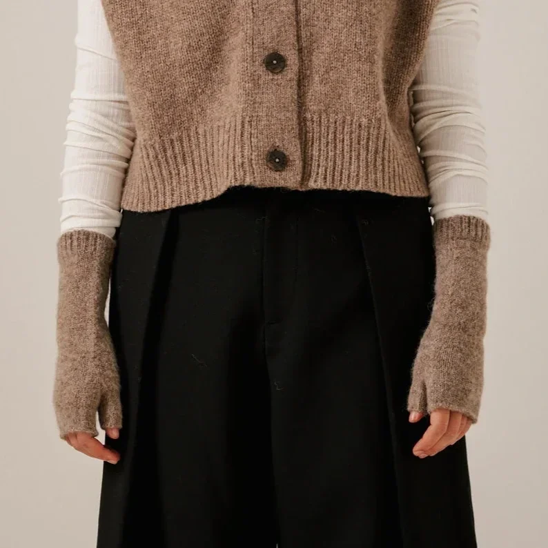 Bare-Knitwear-Baby-Alpaca-Fingerless-Mittens-Dark-Fawn.webp