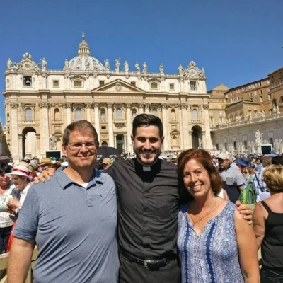 Enan and his parents in Rome! 