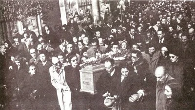 who murdered e P.jpg