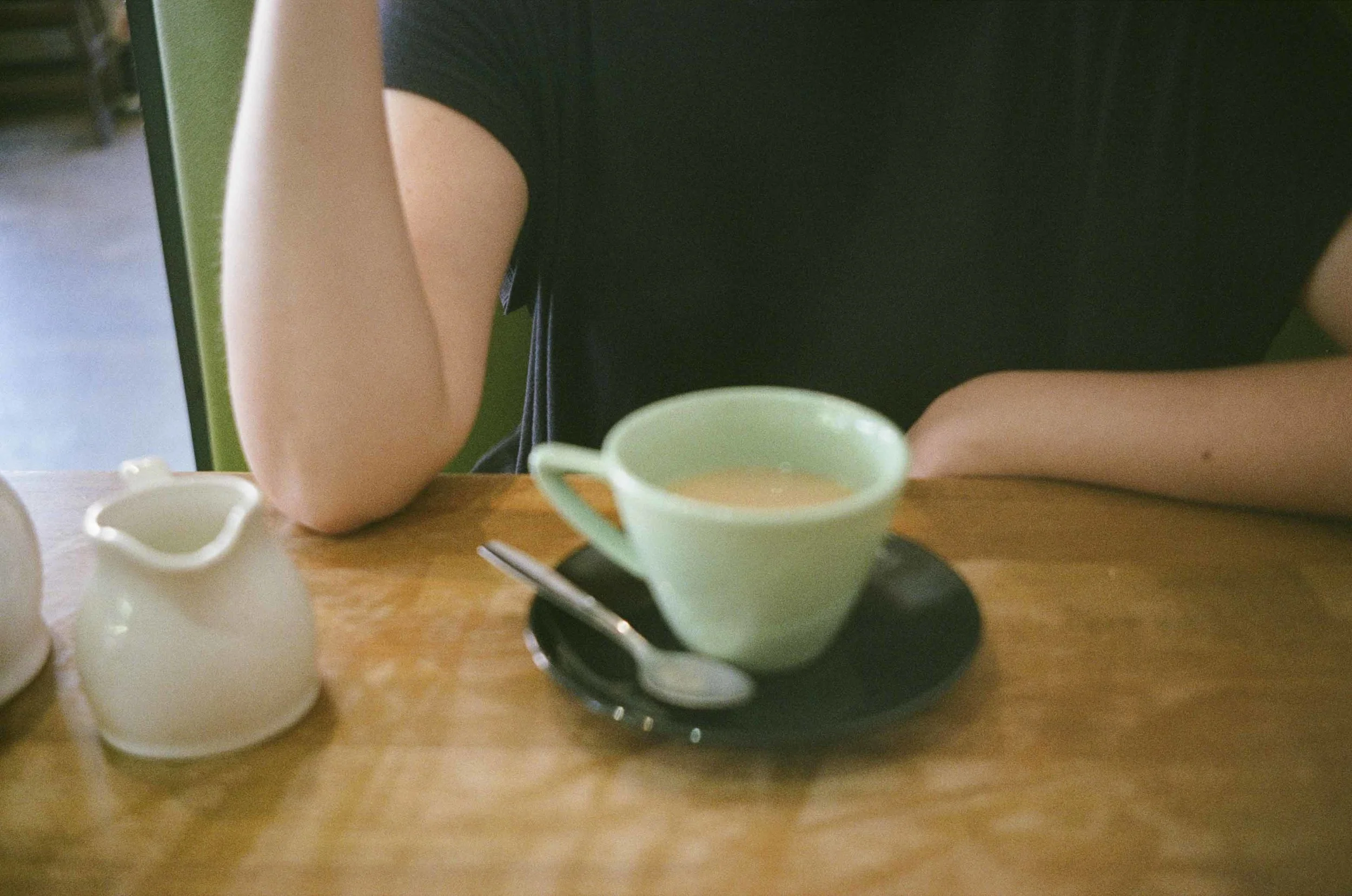  Kate has agreed to meet me in the south of London, close to where she lives. We are having coffee and tea for a change. I can sense some blend of discomfort and irony in her eyes when she explains to me that this non-discriminatory aperture of art i