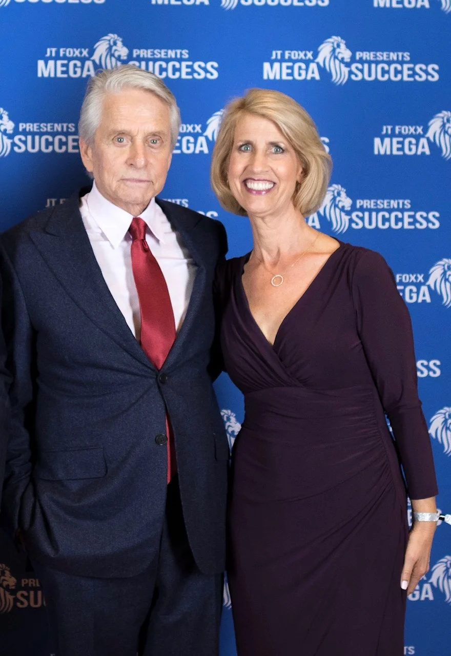 KirstenAndMichaelDouglas.jpg
