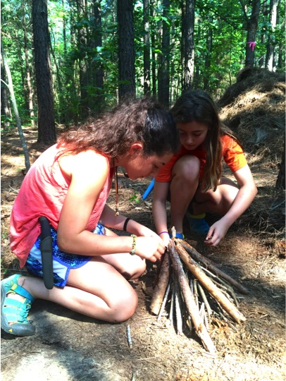 Setting up a campfire.png
