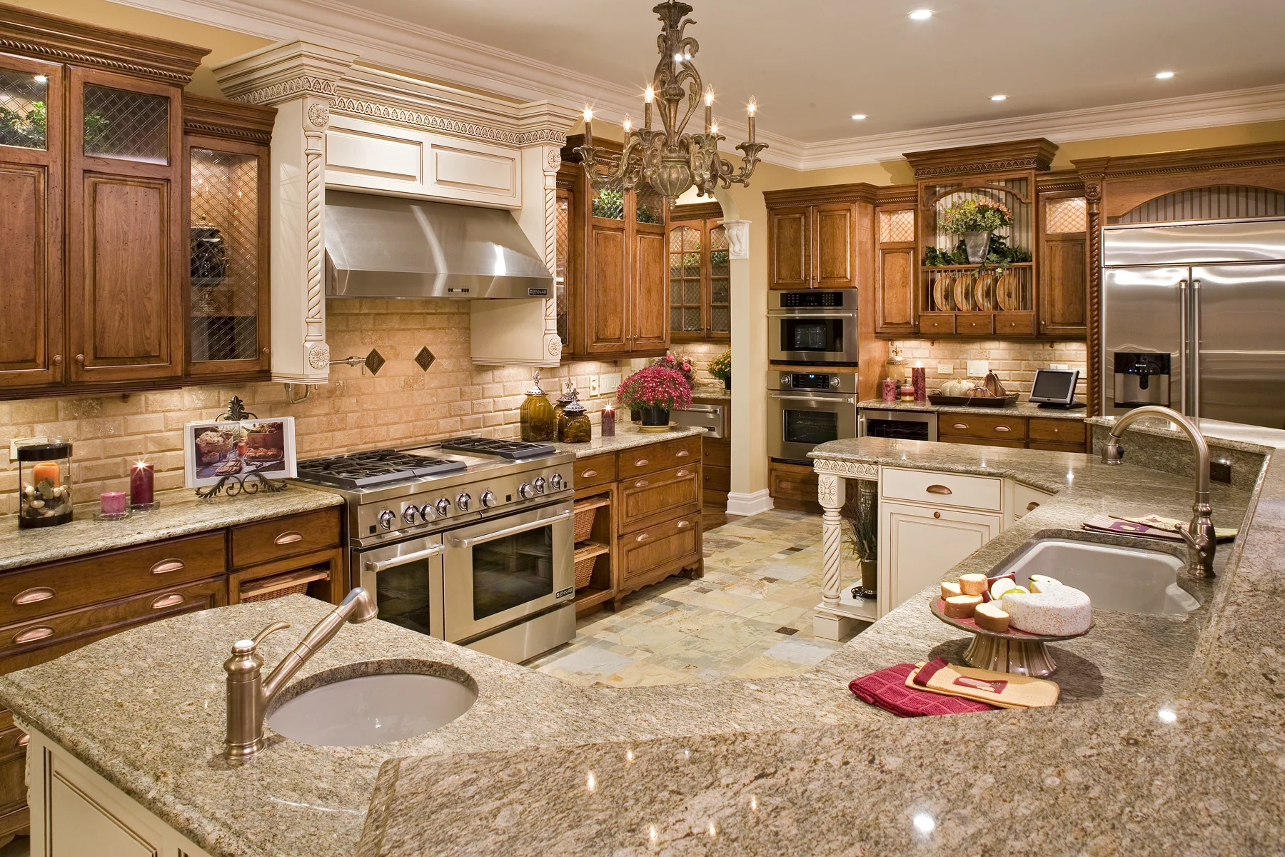 Custom Kitchen in Prairie Lakes Subdivision. St. Charles IL. 60175.  Rope Legs in Cabinetry. Copper Cabinet Pulls. Kohler Vinnata 
