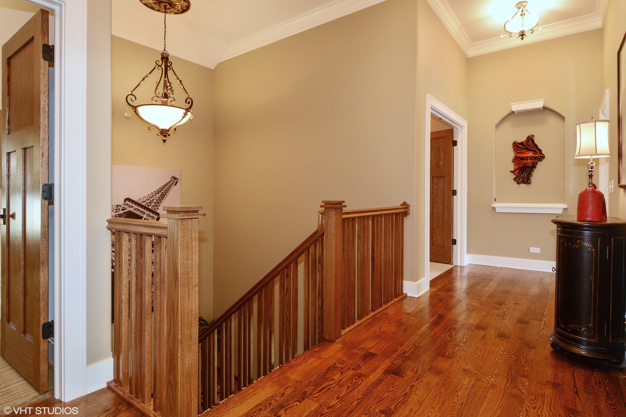15_312S3rdAve_174_2ndFloorCorridor_HiRes.jpg