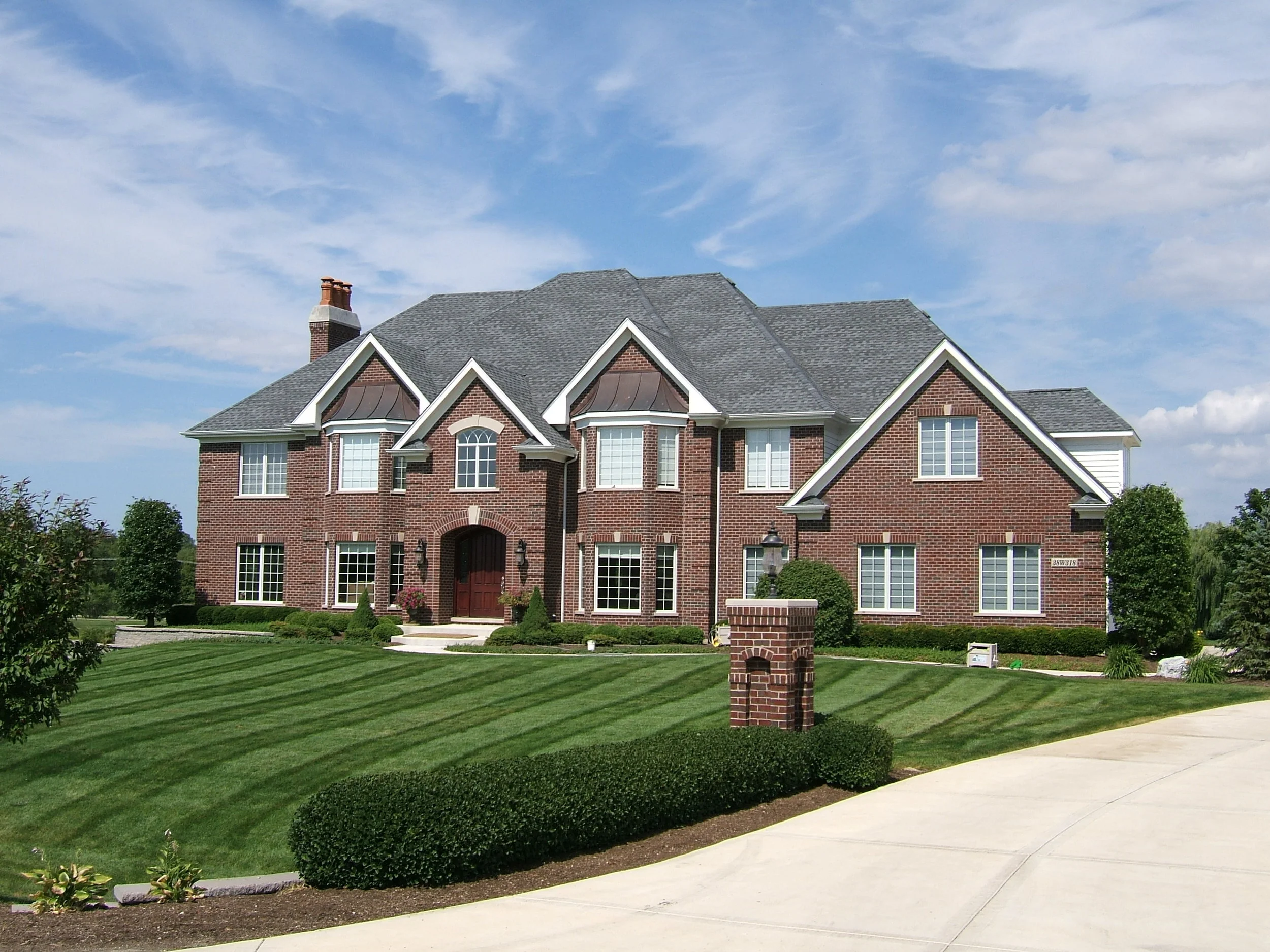 CUSTOM HOMES — Southampton