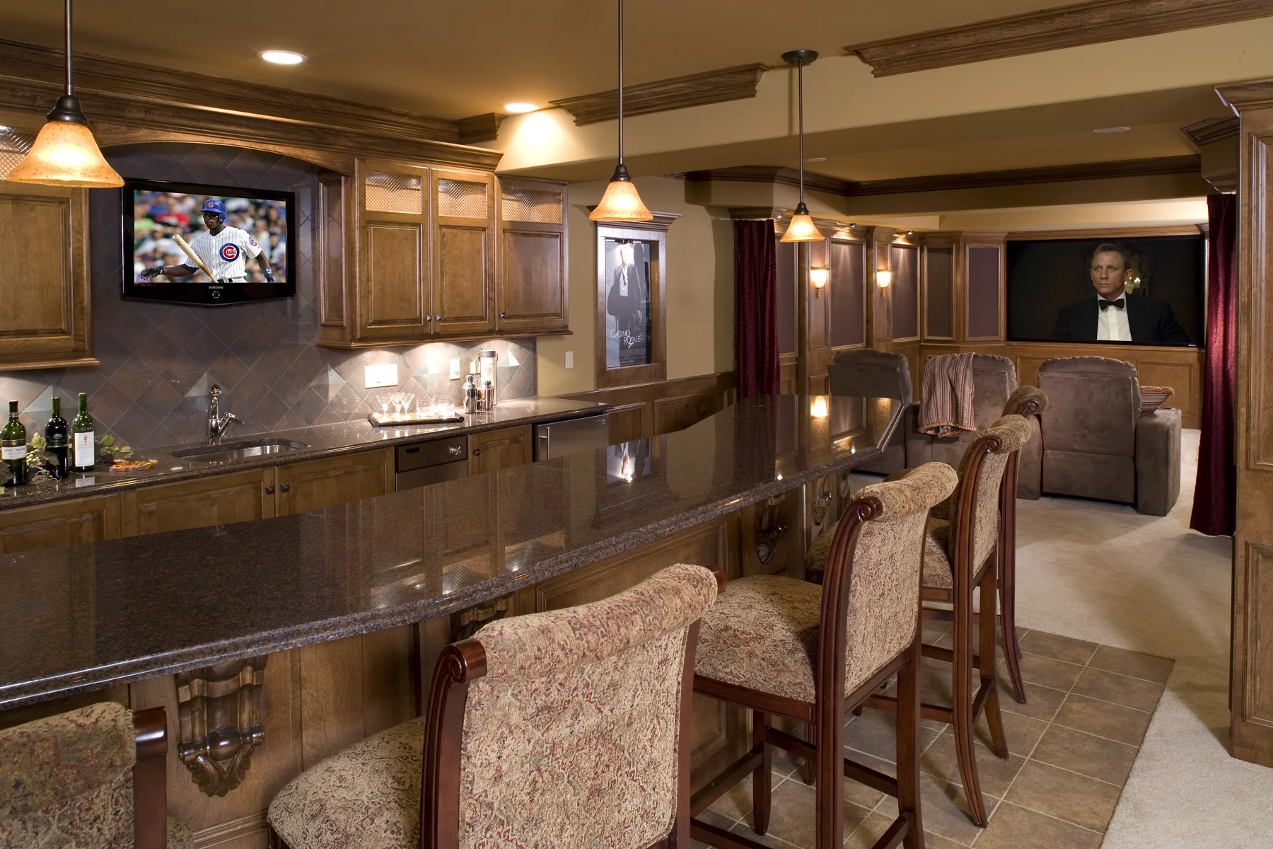 Townhome Finished Basement with Movie Theater and Full Bar- Luxury at its Finest. Wheaton IL