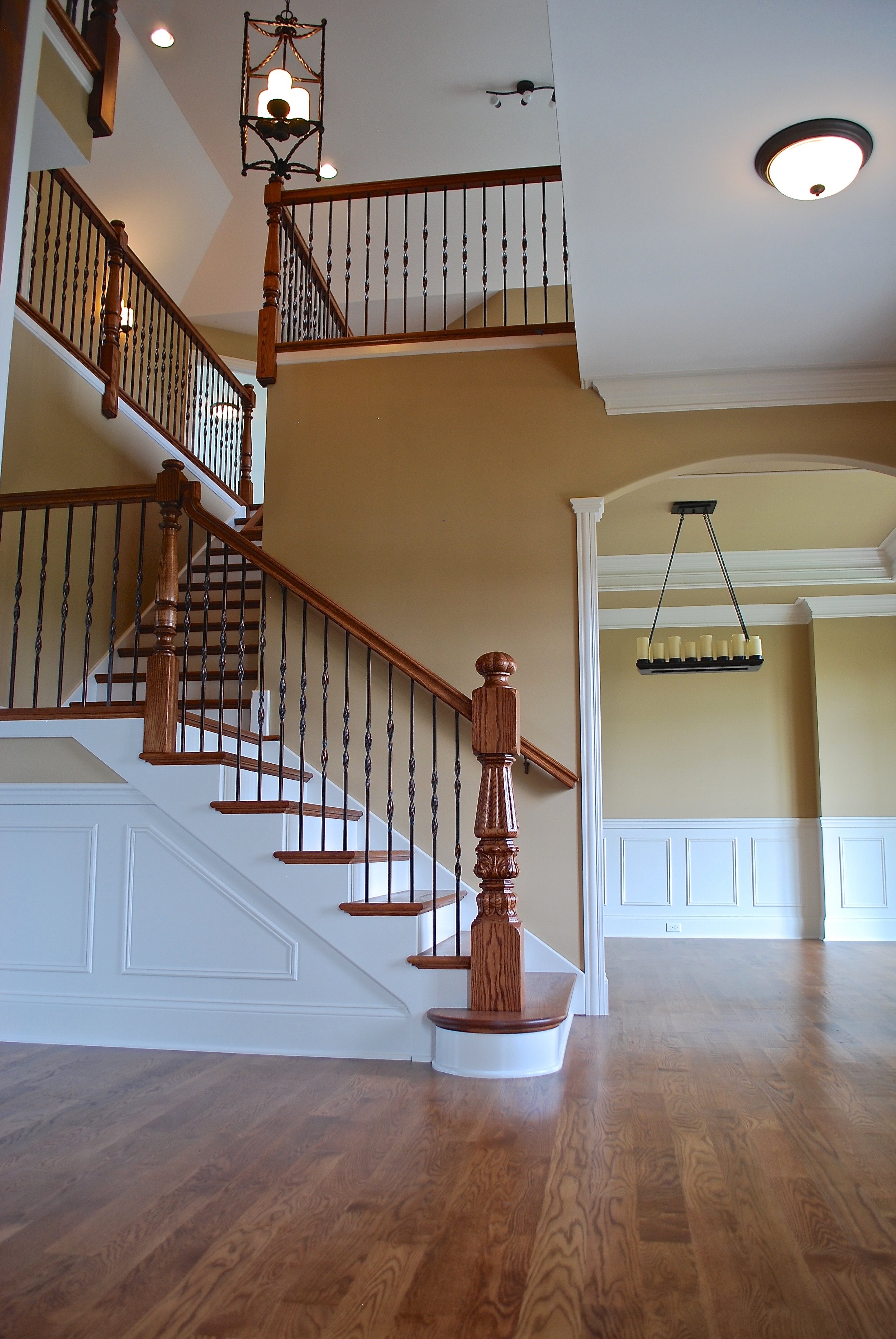 FOYER REMODELING IN ST. CHARLES IL