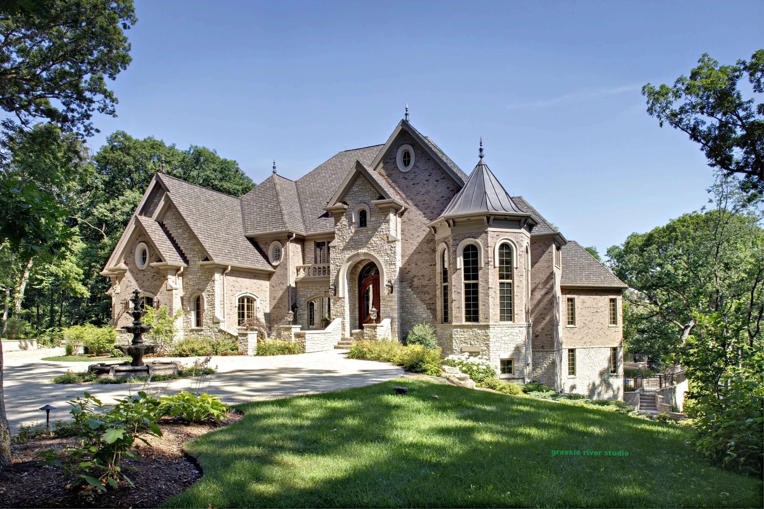 GENEVA IL CUSTOM HOME BUILDER SOUTHAMPTON. 60134