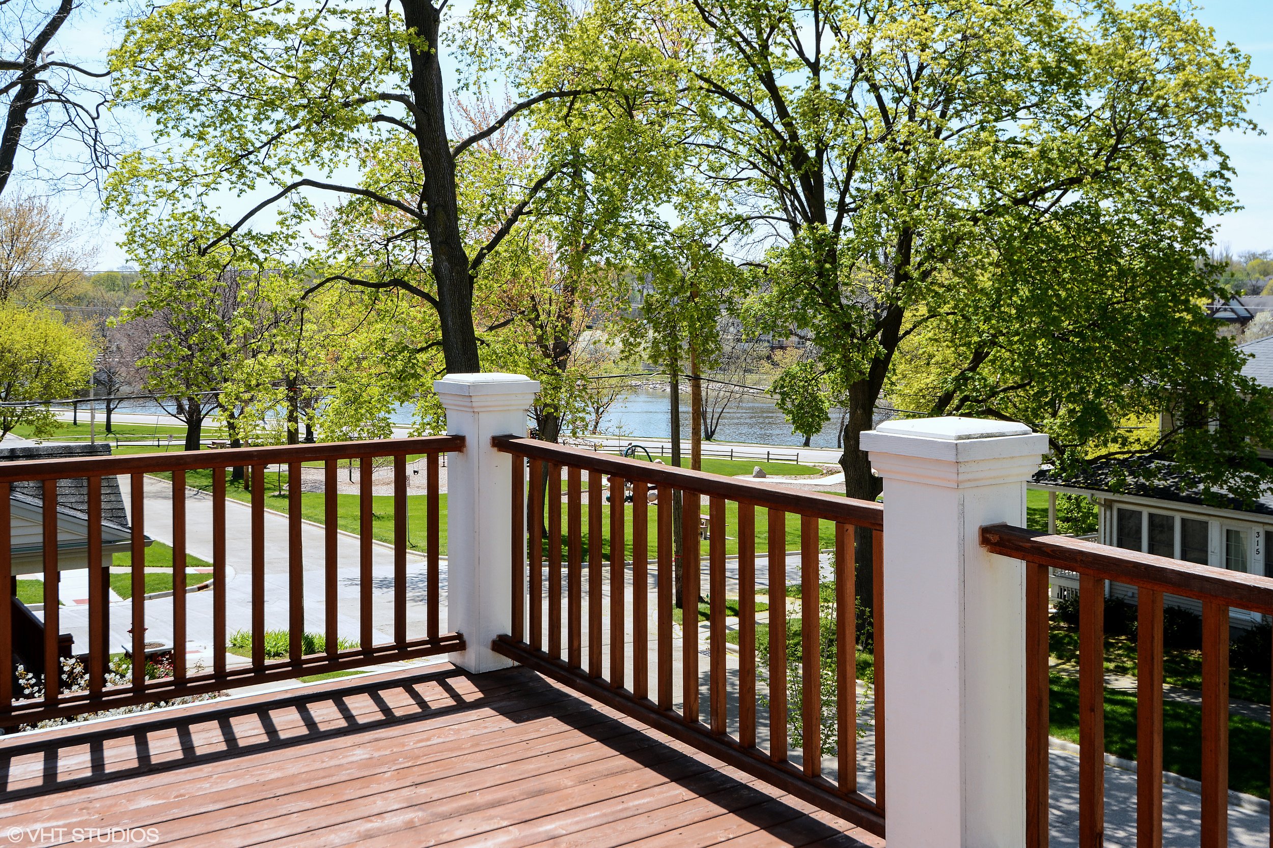 21_312S3rdAve_90_RiverView_HiRes.jpg