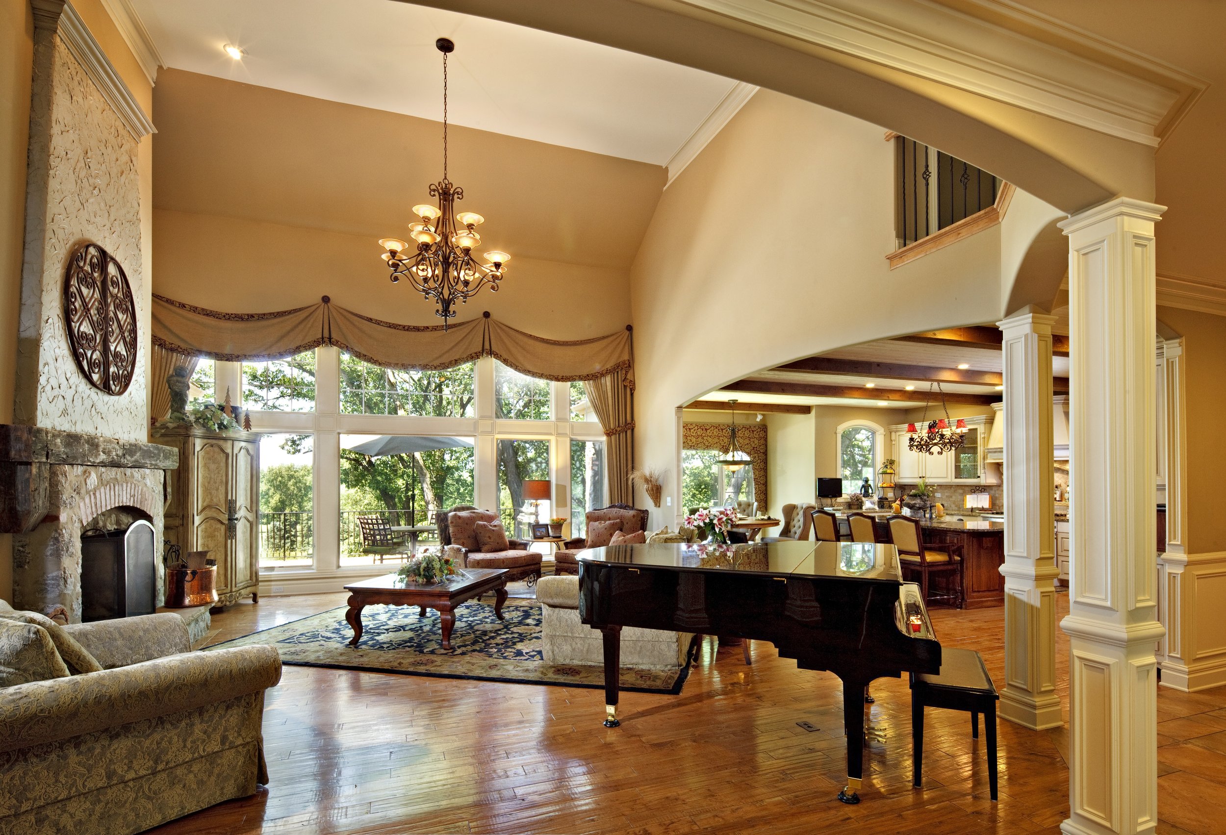 GENEVA CUSTOM HOME INTERIOR.jpg