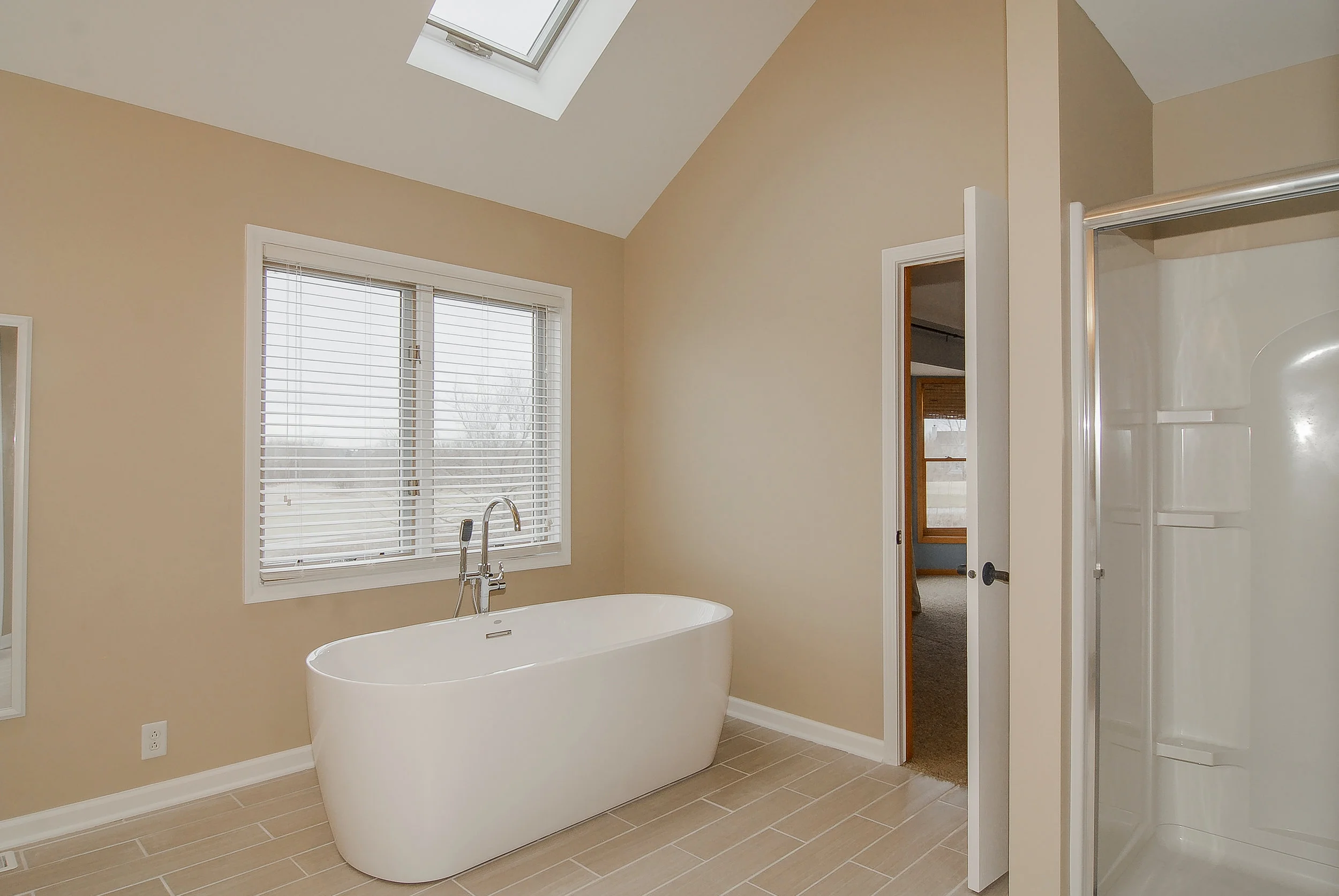 Affordable Professional Bathroom Remodeling & Updating. Located in