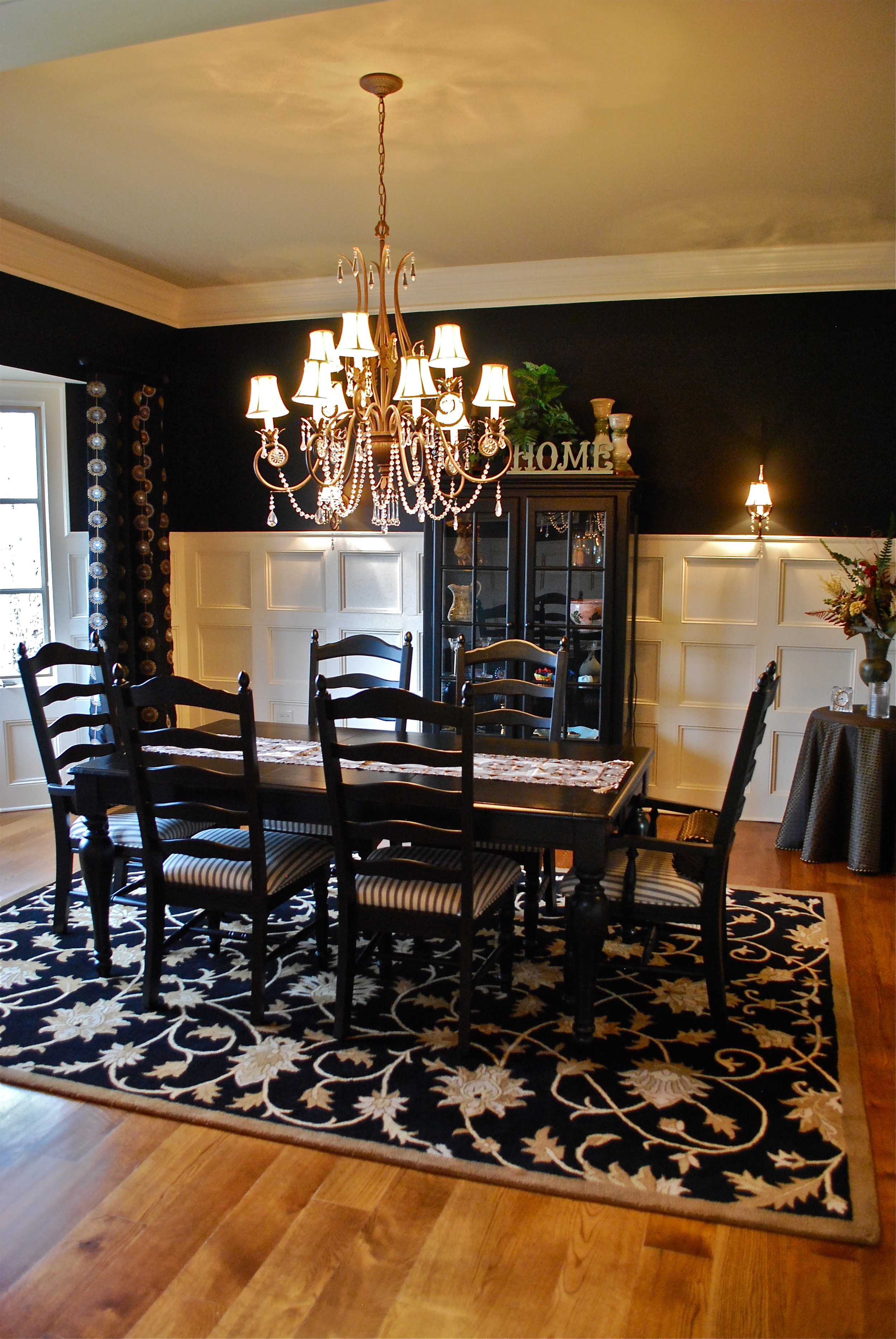 Dining Room Trim Remodeling in St. Charles IL 