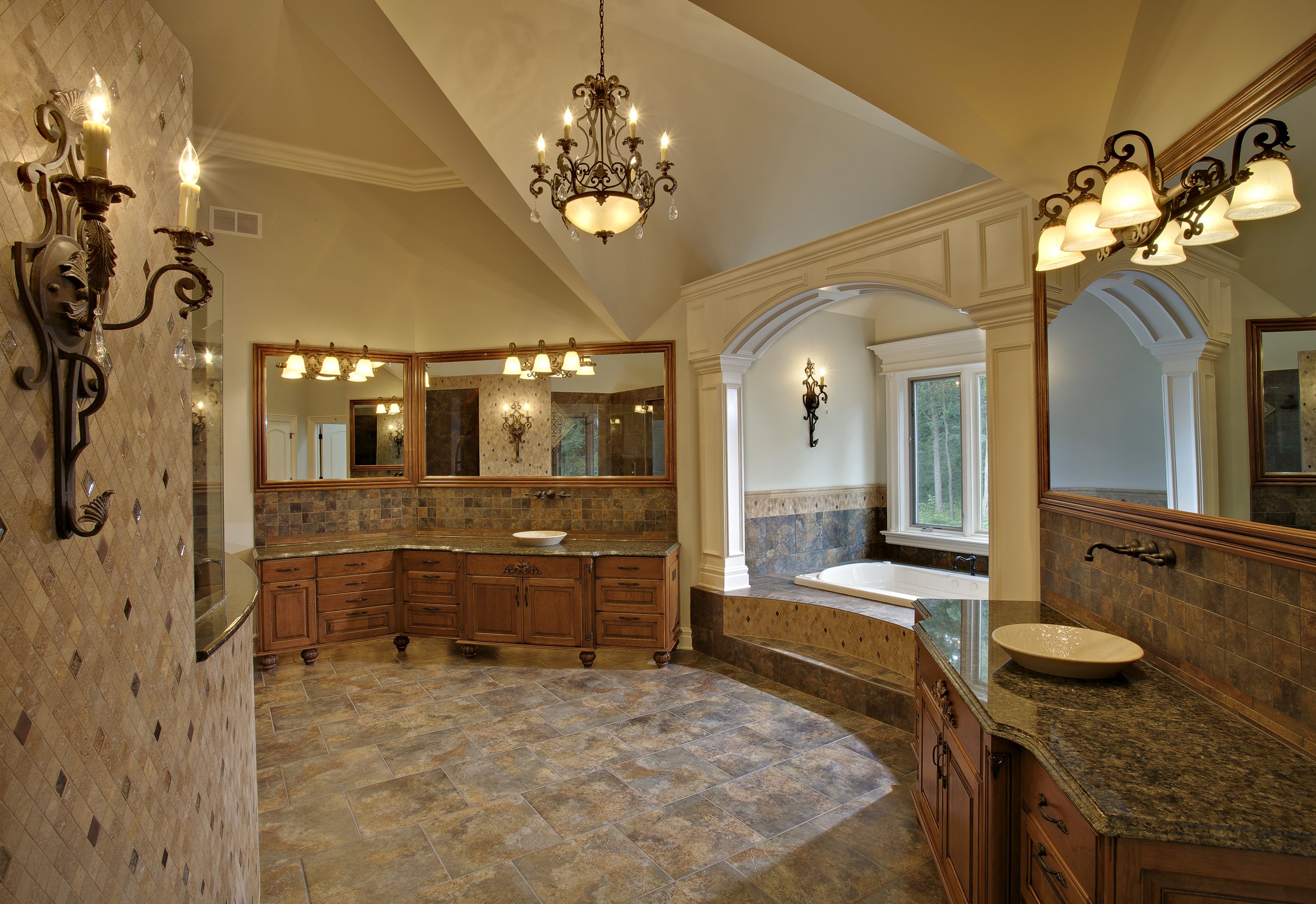 LARGE BATH REMODELING ST. CHARLES 