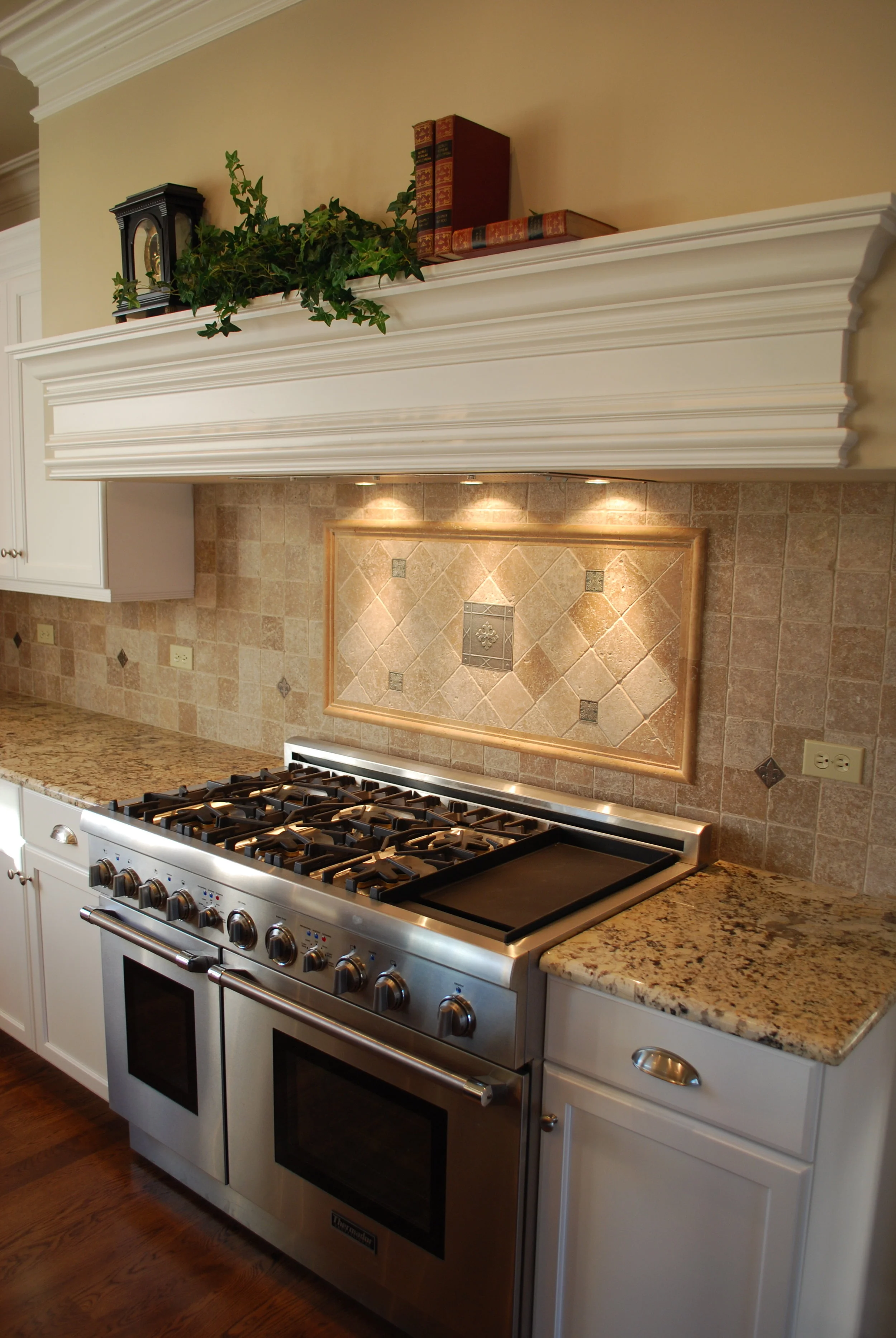 48" Thermidor Slide in Range in this St. Charles IL Kitchen Remodel 