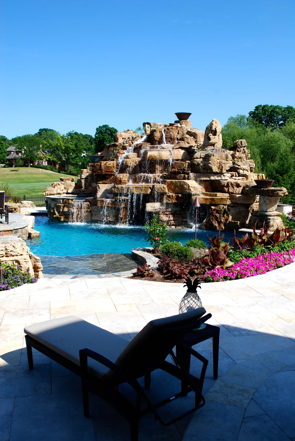 pools with outdoor living areas on Pool Houses Outdoor Living Areas In Illinois Outdoor Bathrooms Waterproof Deck Contractor Southampton