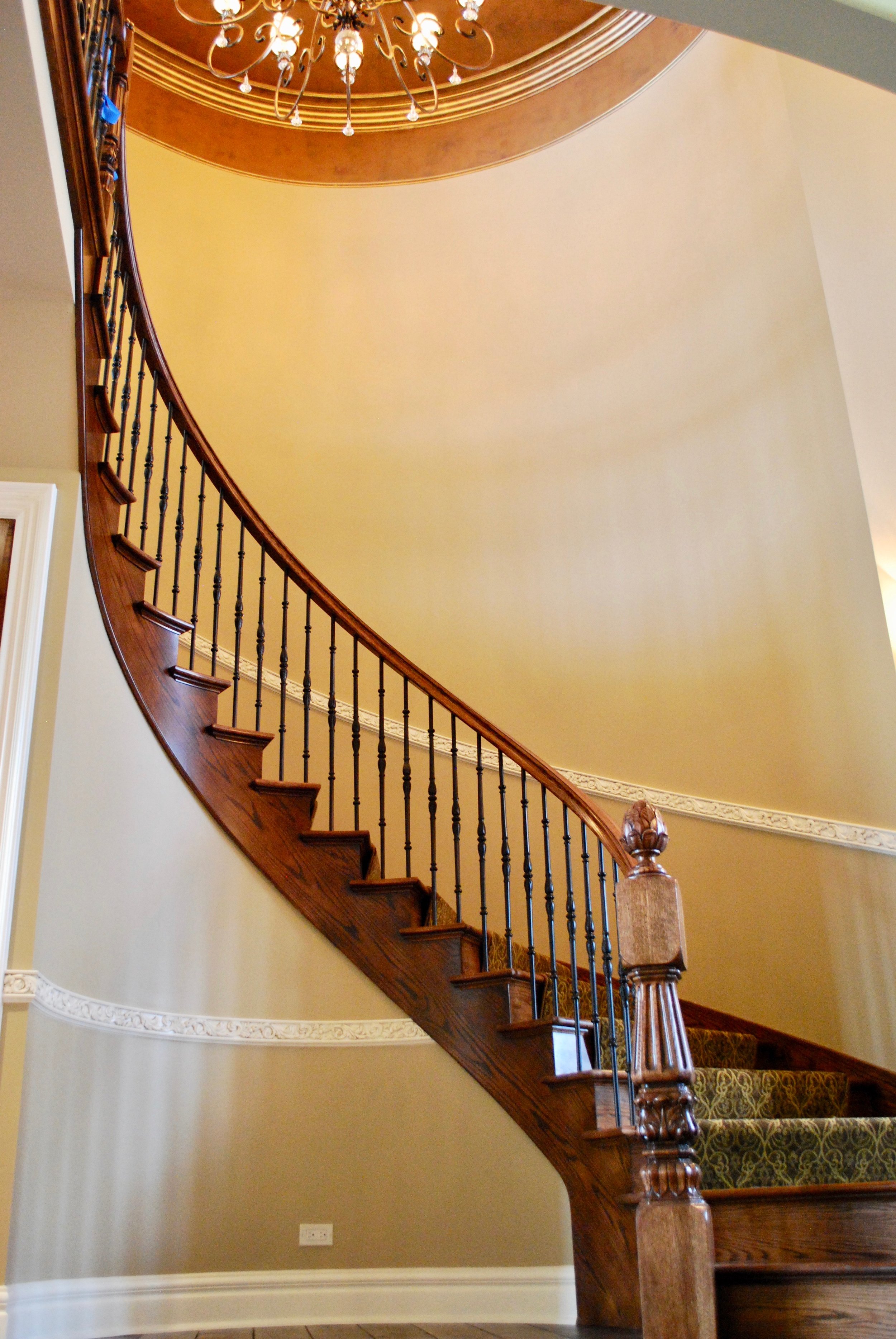 Romantic Curved Staircase
