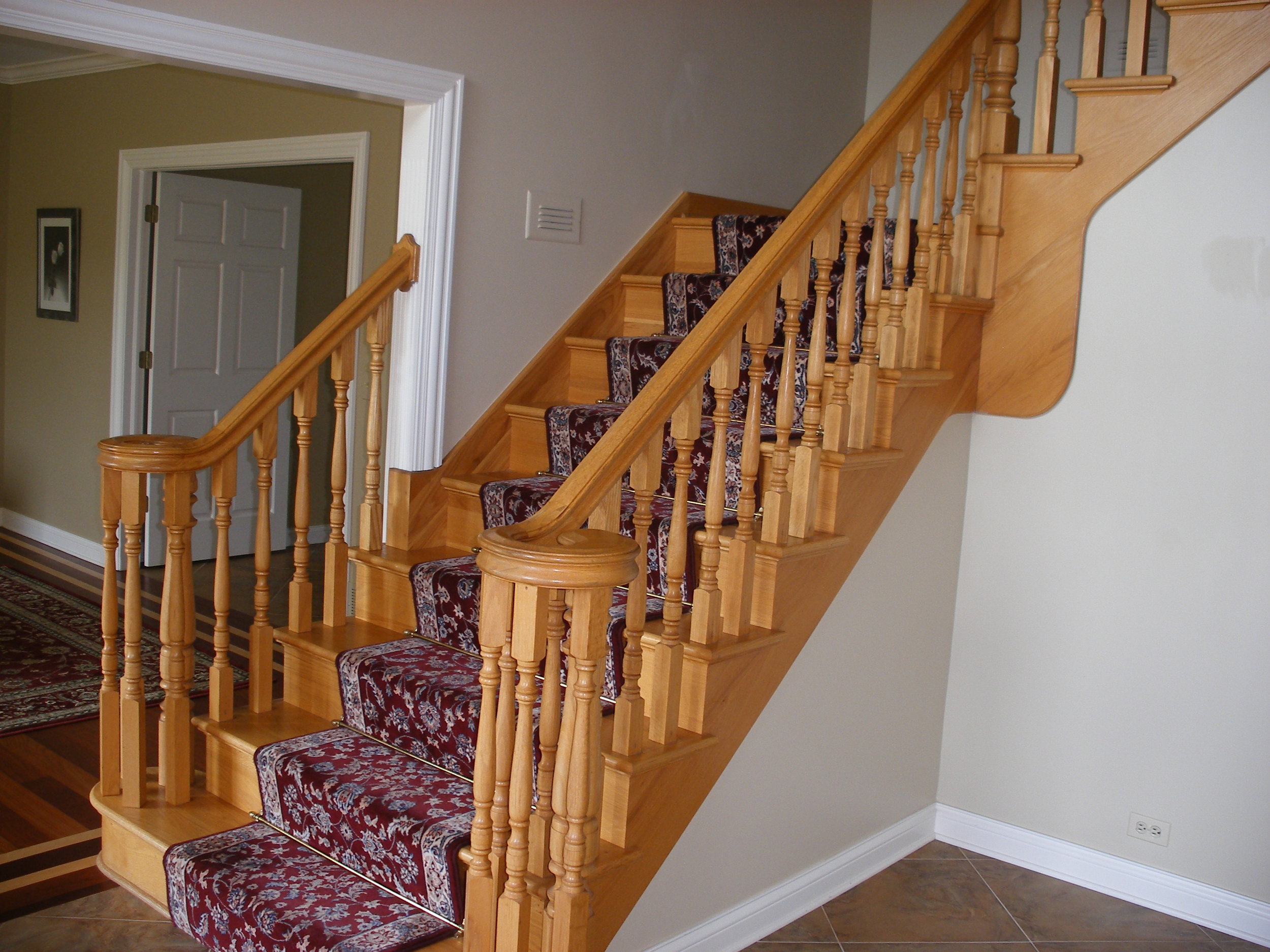 BEFORE PHOTO GENEVA IL STAIR CASE REMODEL
