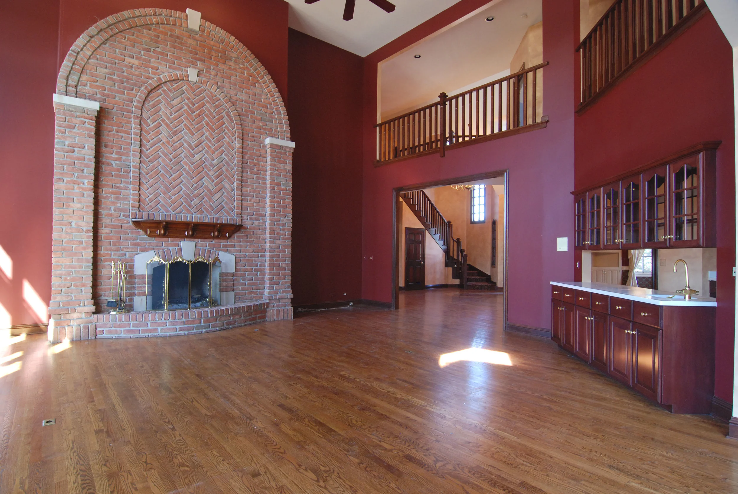 Party Time in this 1990’s Decorated Home Desperately in Need of Remodeling &amp; a Little TLC