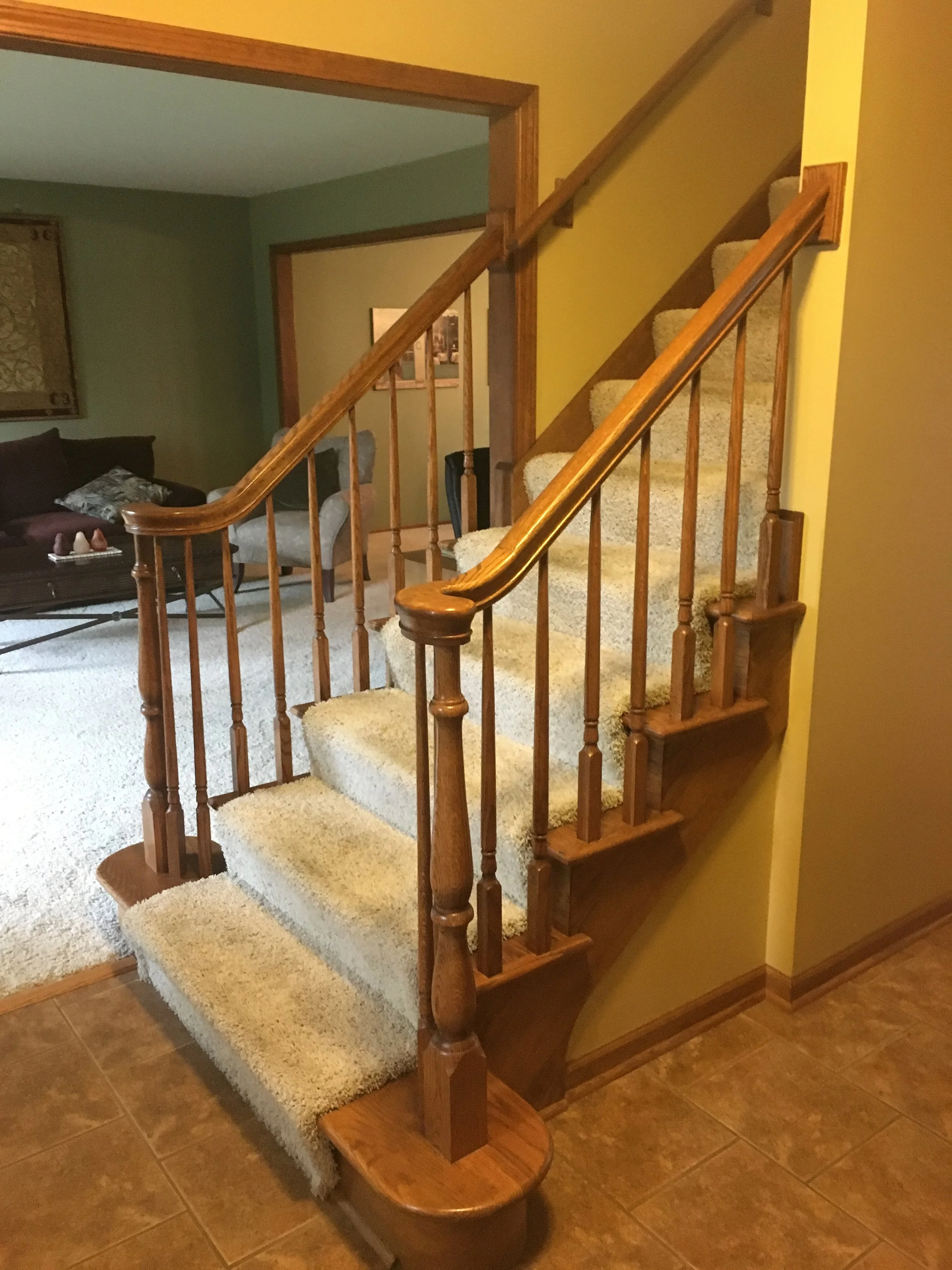 BEFORE PHOTO OF NAPERVILLE IL FOYER STAIR CASE REMODEL