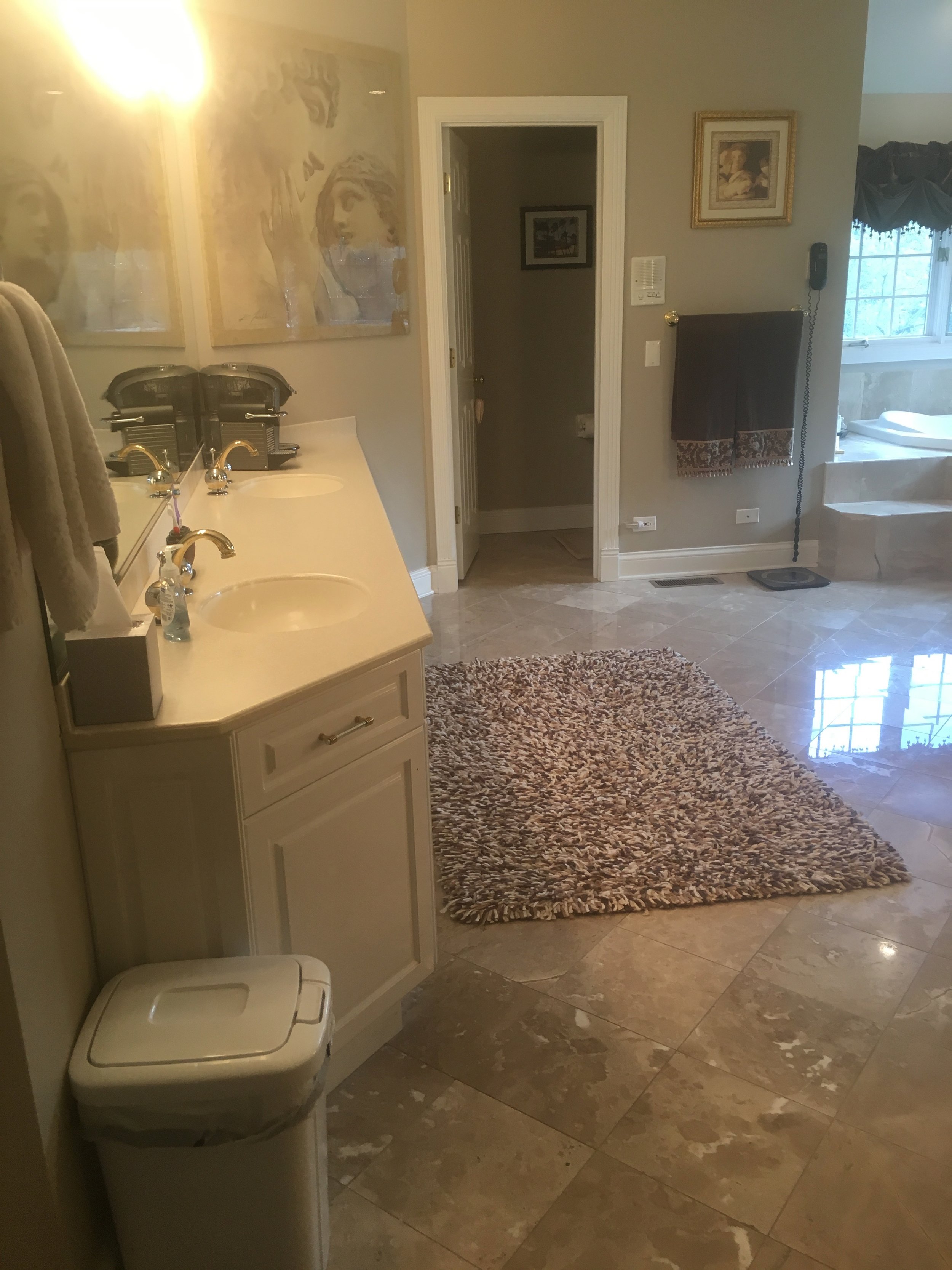 BEFORE PHOTO OF NAPERVILLE IL LARGE MASTER BATHROOM REMODEL WITH 12X12 MARBLE TILES THAT WERE CRACKING UP