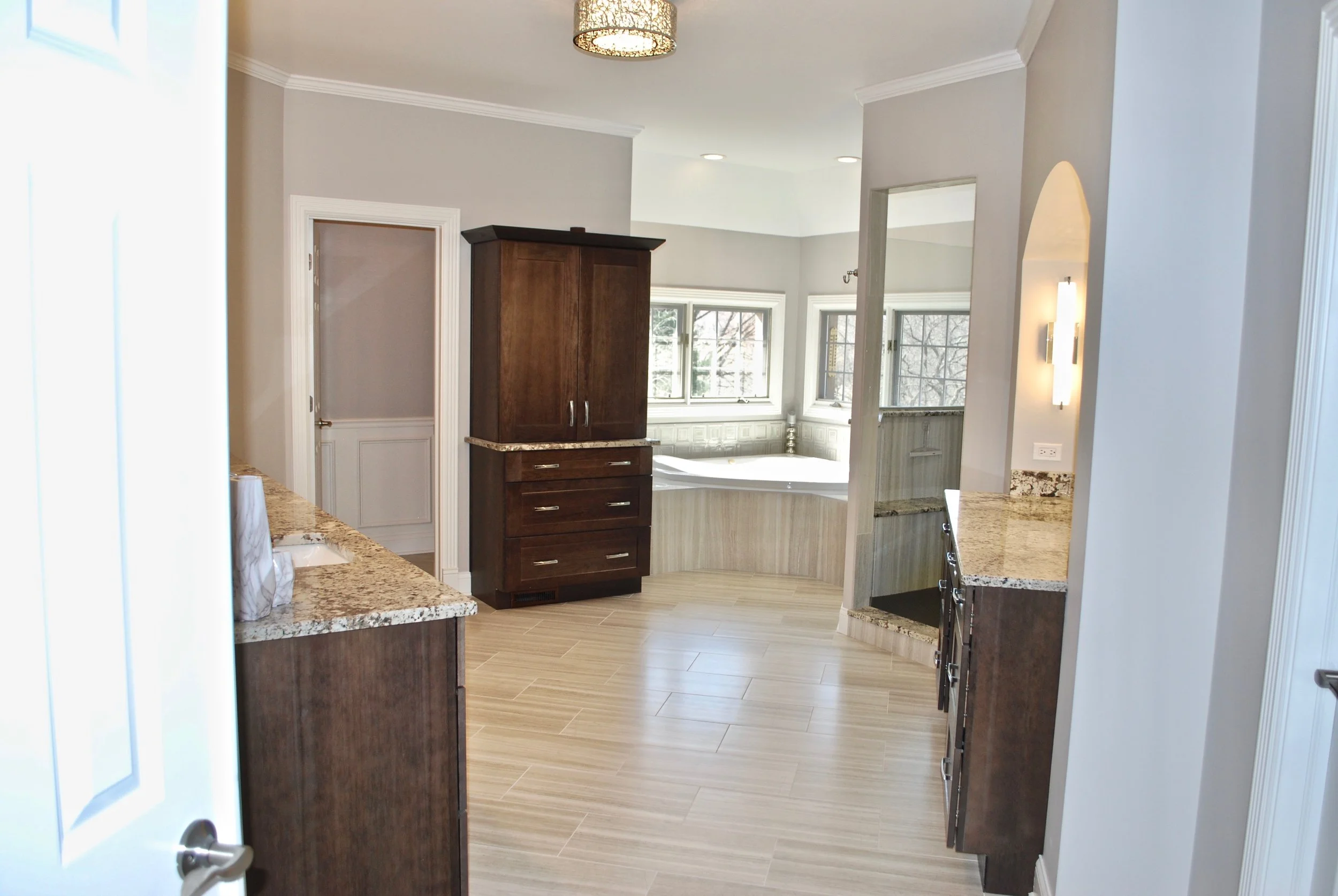 NAPERVILLE IL. CUSTOM HOME MASTER BATHROOM REMODEL.  LARGE BATHROOM UPDATING &amp; RENOVATIONS