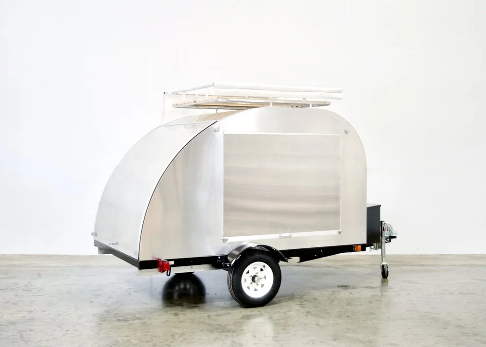 ClosedUpCaravan.jpg