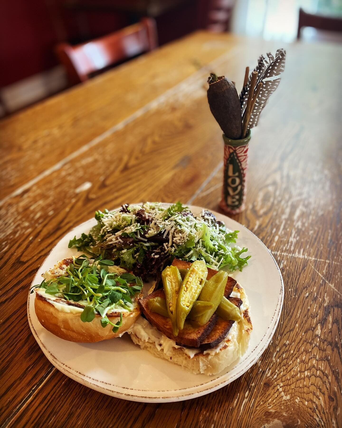 🚨Lunch Special Alert!🚨We liked this smoked &amp; fried tofu sandwich so much we decided to keep it for another week but switch it up a bit! Now coming with dill pickled okra, garlic aioli, and homemade herbed ricotta. We&rsquo;re closed tomorrow so