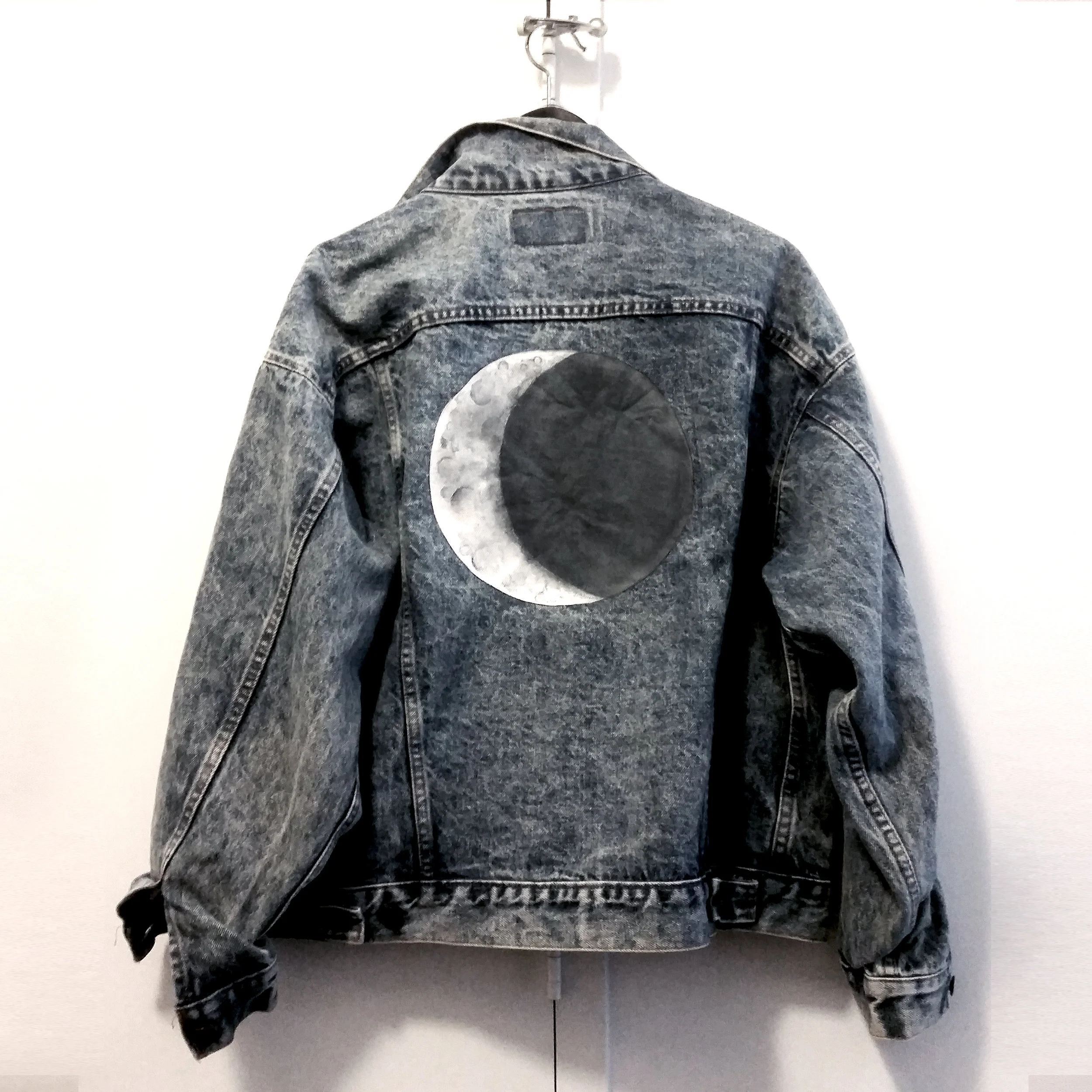 CrescentMoonJacket_back.jpg