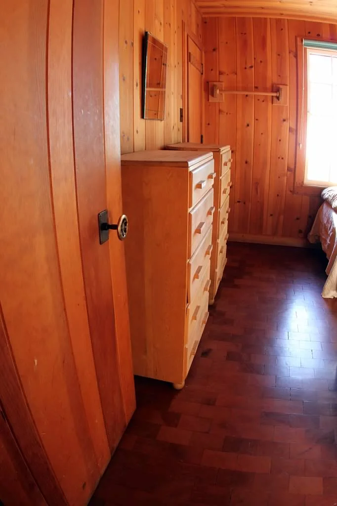 Schilling-lodge-txc-lake-Tahoe-rubicon-paradise-flat-pennoyer-interior-bedroom-single-7.jpeg