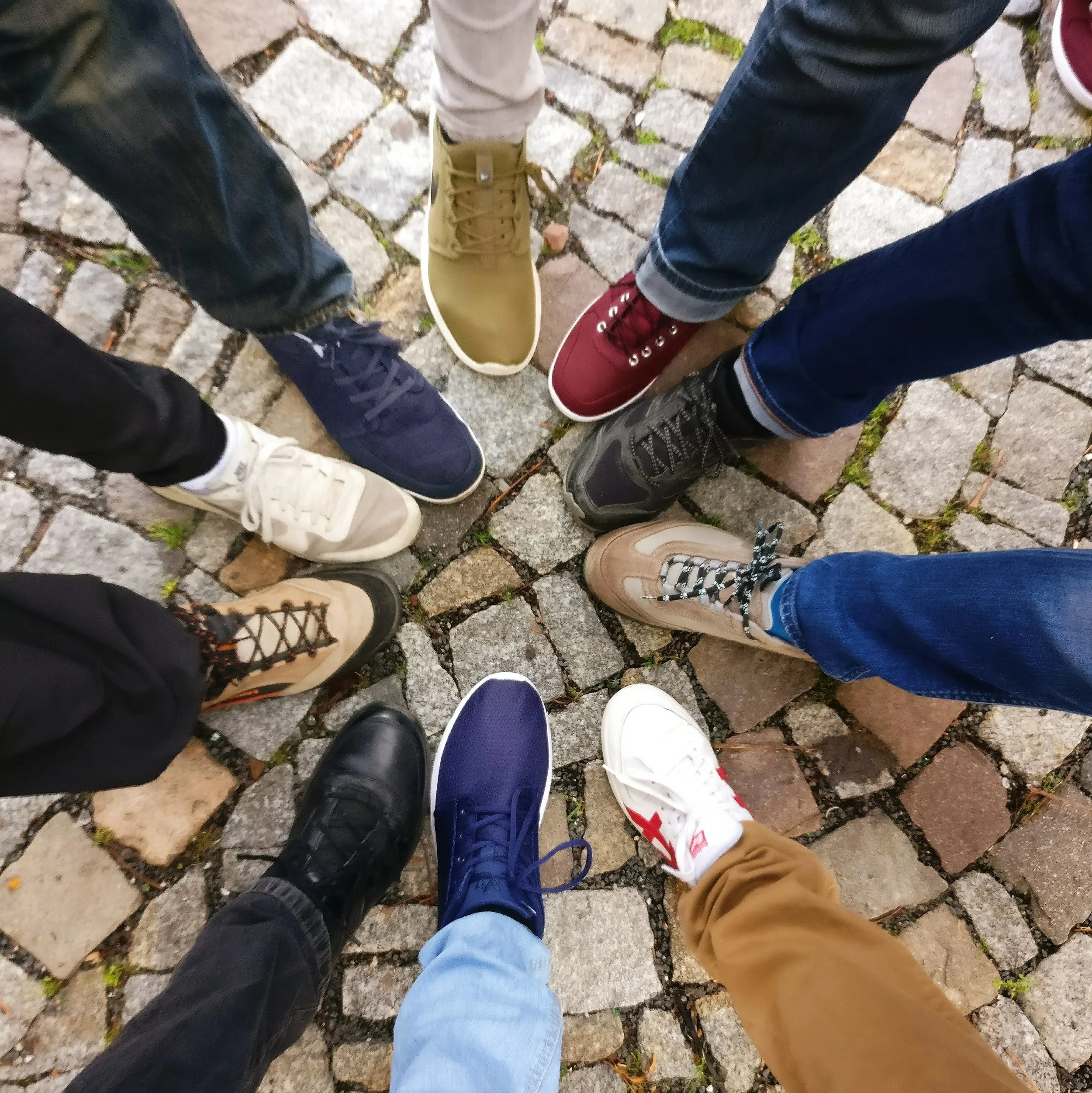 brand-trademark-cobblestones-community-609771.jpg