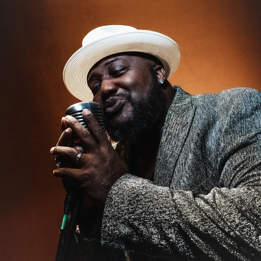 Sugaray Rayford performing live