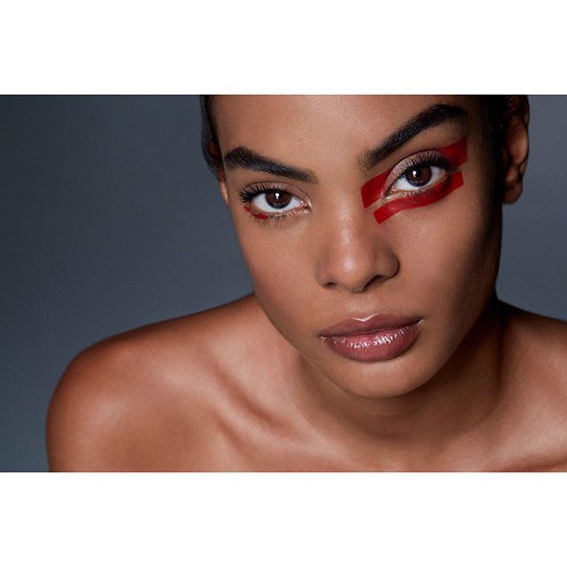 Beauty editorial for @pictonmag 
H&amp;MU @ayakudomua Model @laura_suazo .
.
.
.
.
.

#beauty #beautyphotography #beautyphotographer #makeup #fashion #beautyeditorial #fashioneditorial #editorial #beautiful #cosmetics #dressyourface #instabeauty #ins