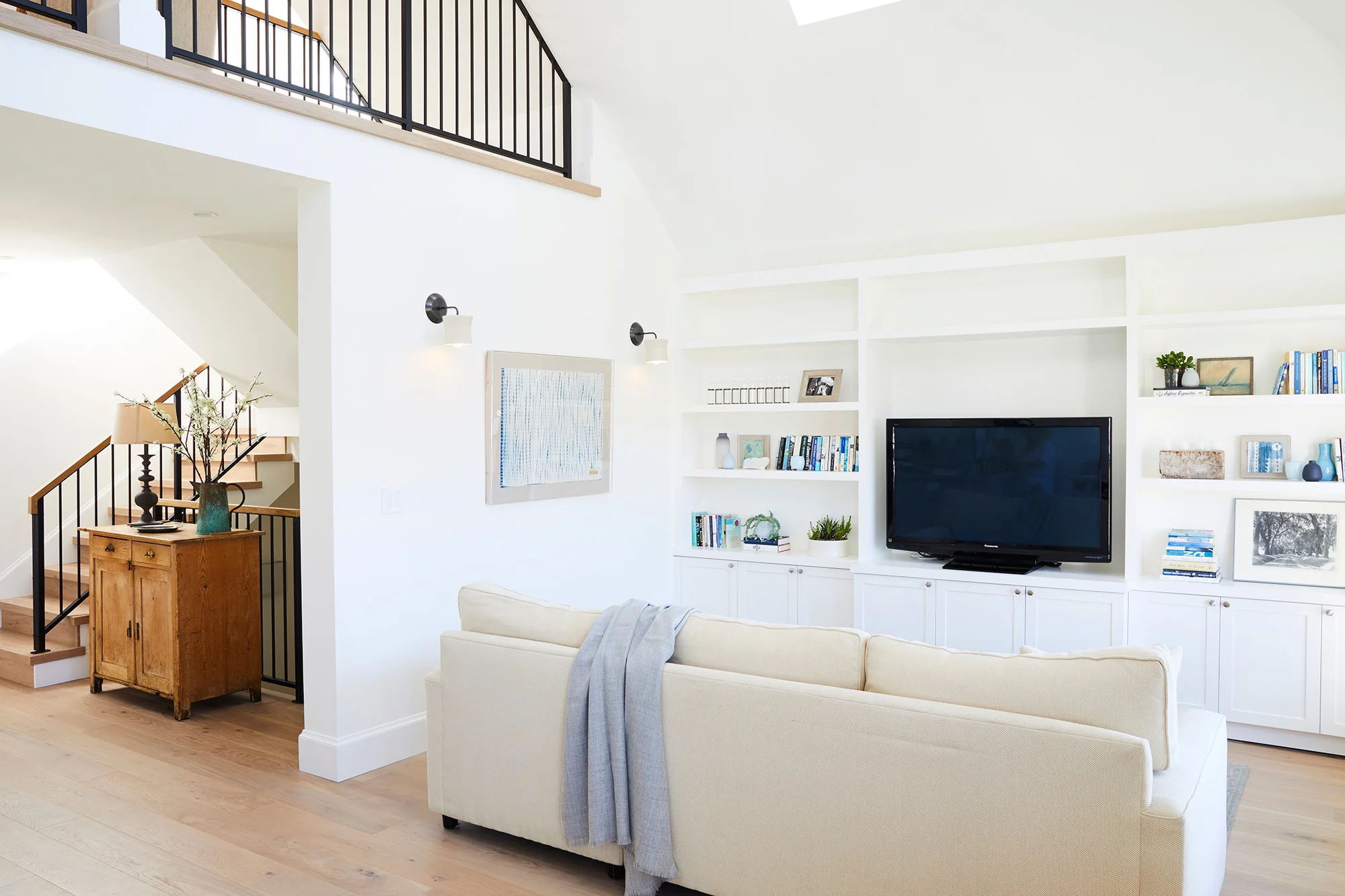 Living Room Residential Remodel - NOA Design + Construction - Palm